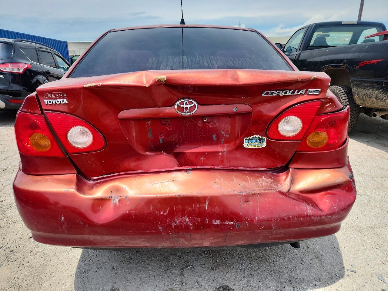 2004 Toyota Corolla Le Красный vin: 2T1BR32E34C167053
