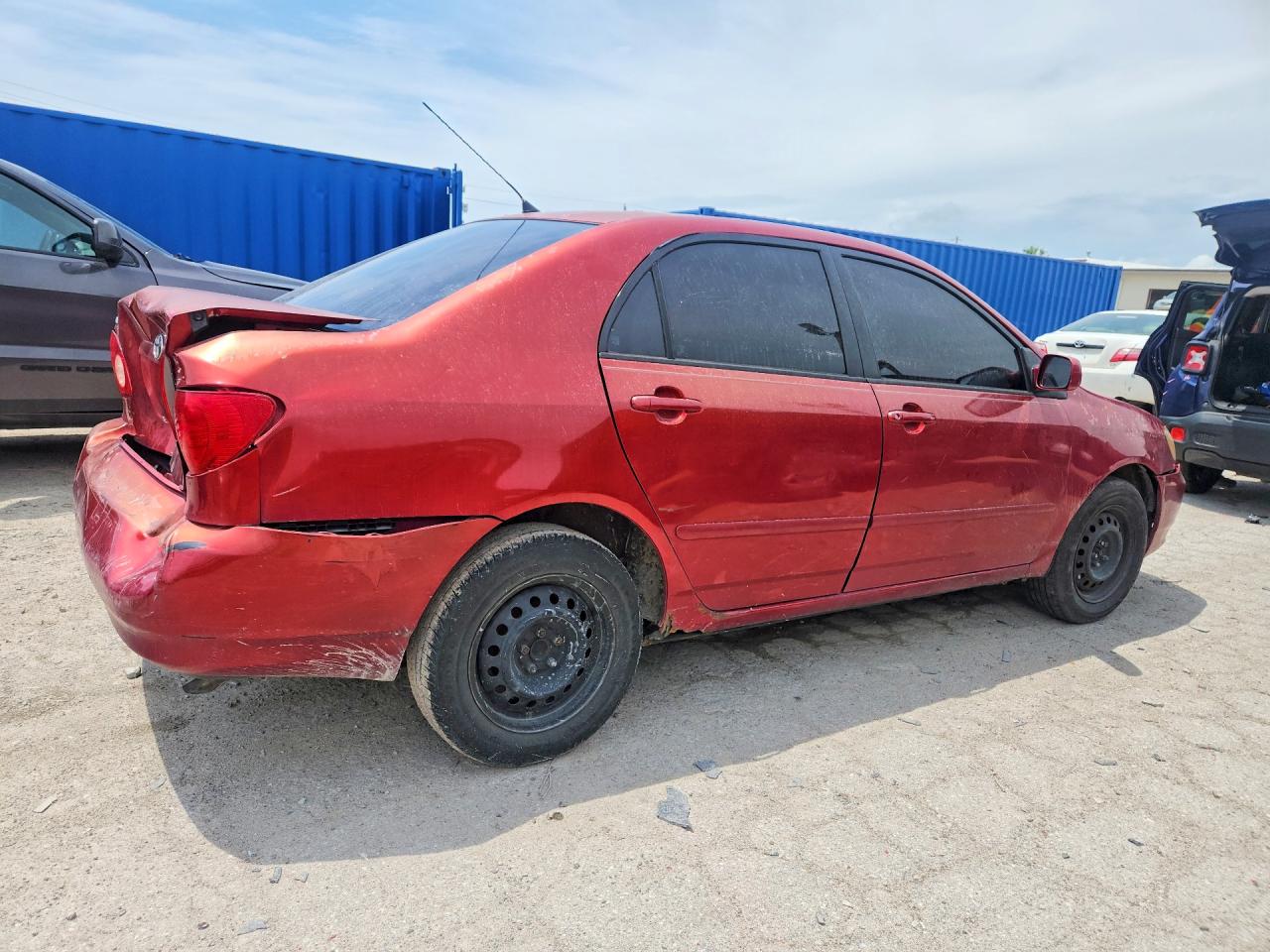 2004 Toyota Corolla Le Красный vin: 2T1BR32E34C167053