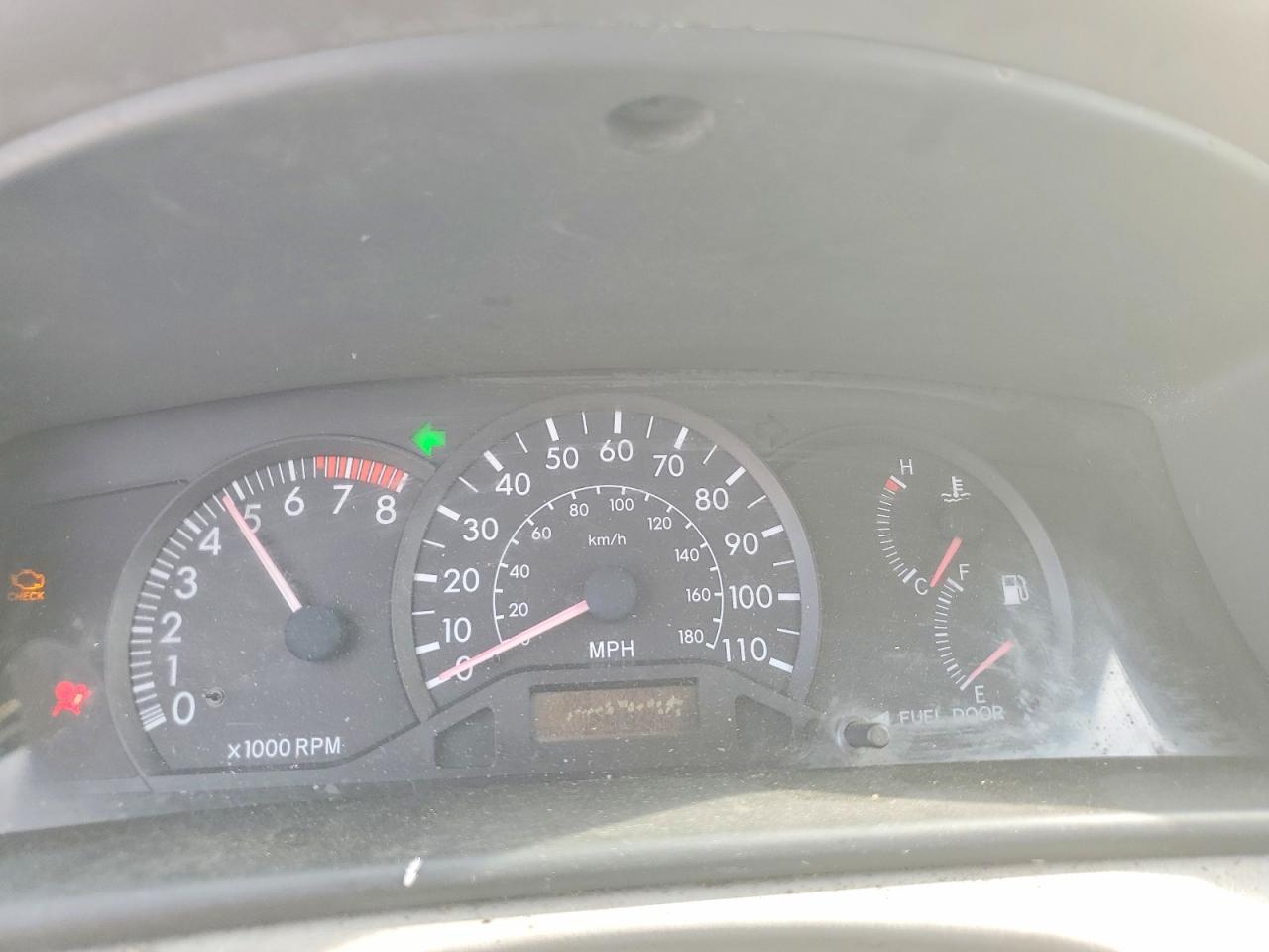 2004 Toyota Corolla Ce Серебряный vin: 2T1BR32E34C281070