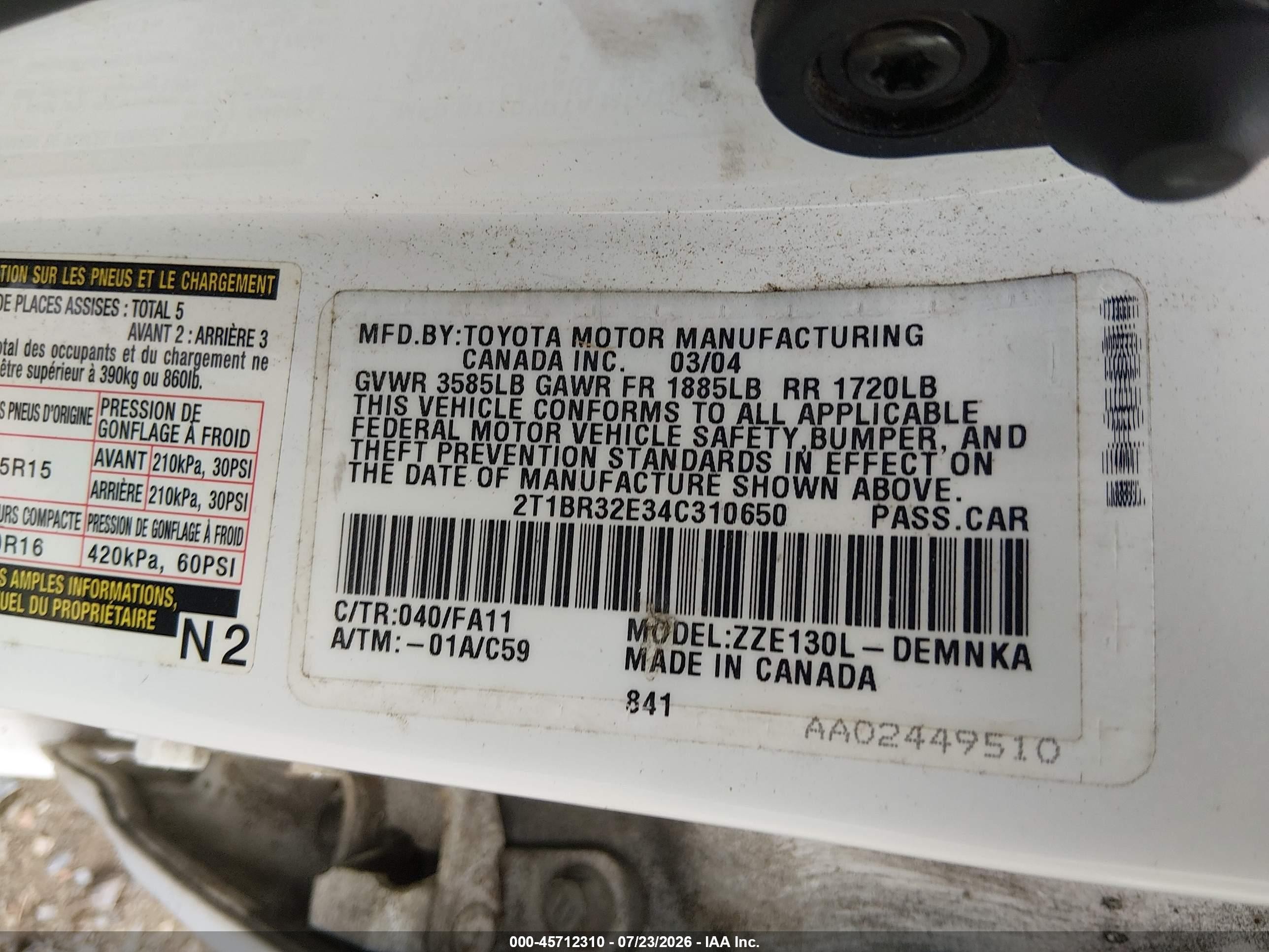 2004 Toyota Corolla Le White vin: 2T1BR32E34C310650