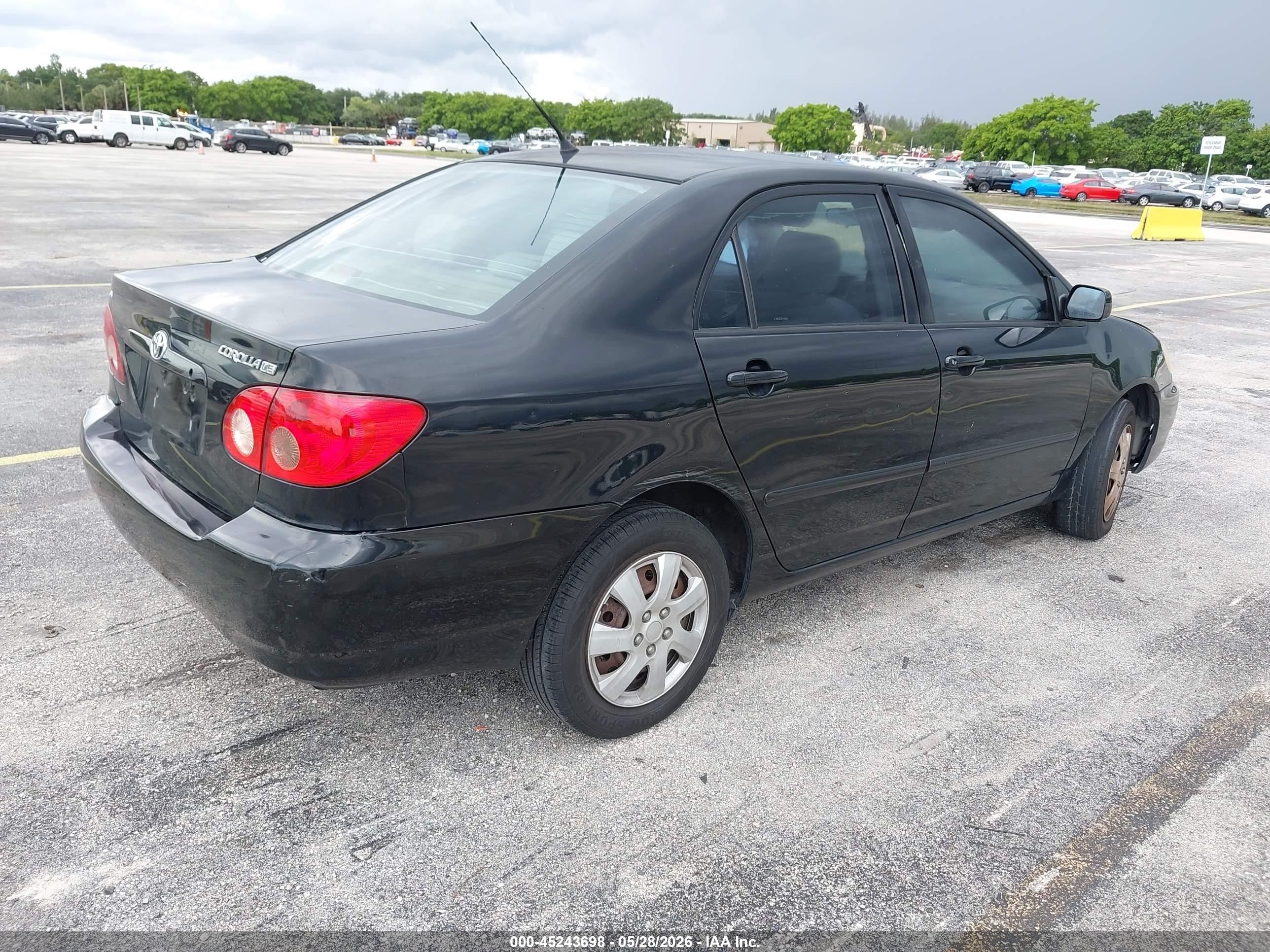 2005 Toyota Corolla Le Black vin: 2T1BR32E35C402262