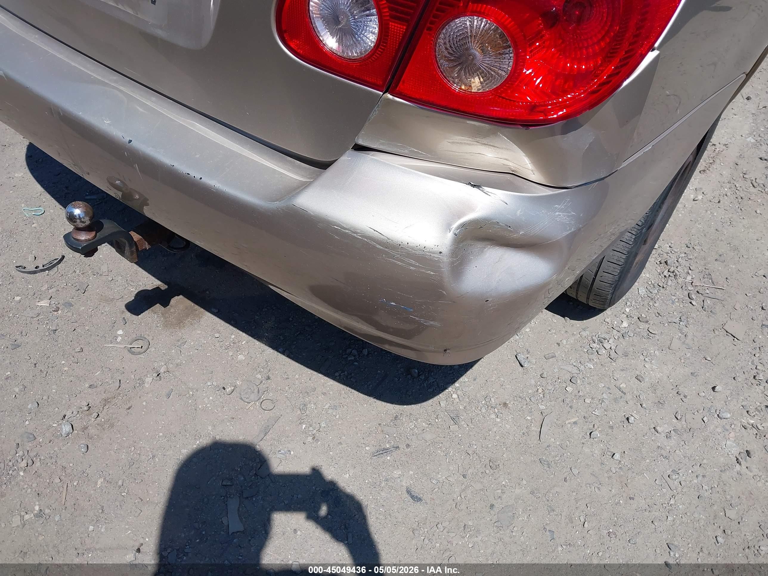 2005 Toyota Corolla Ce Champagne vin: 2T1BR32E35C455429