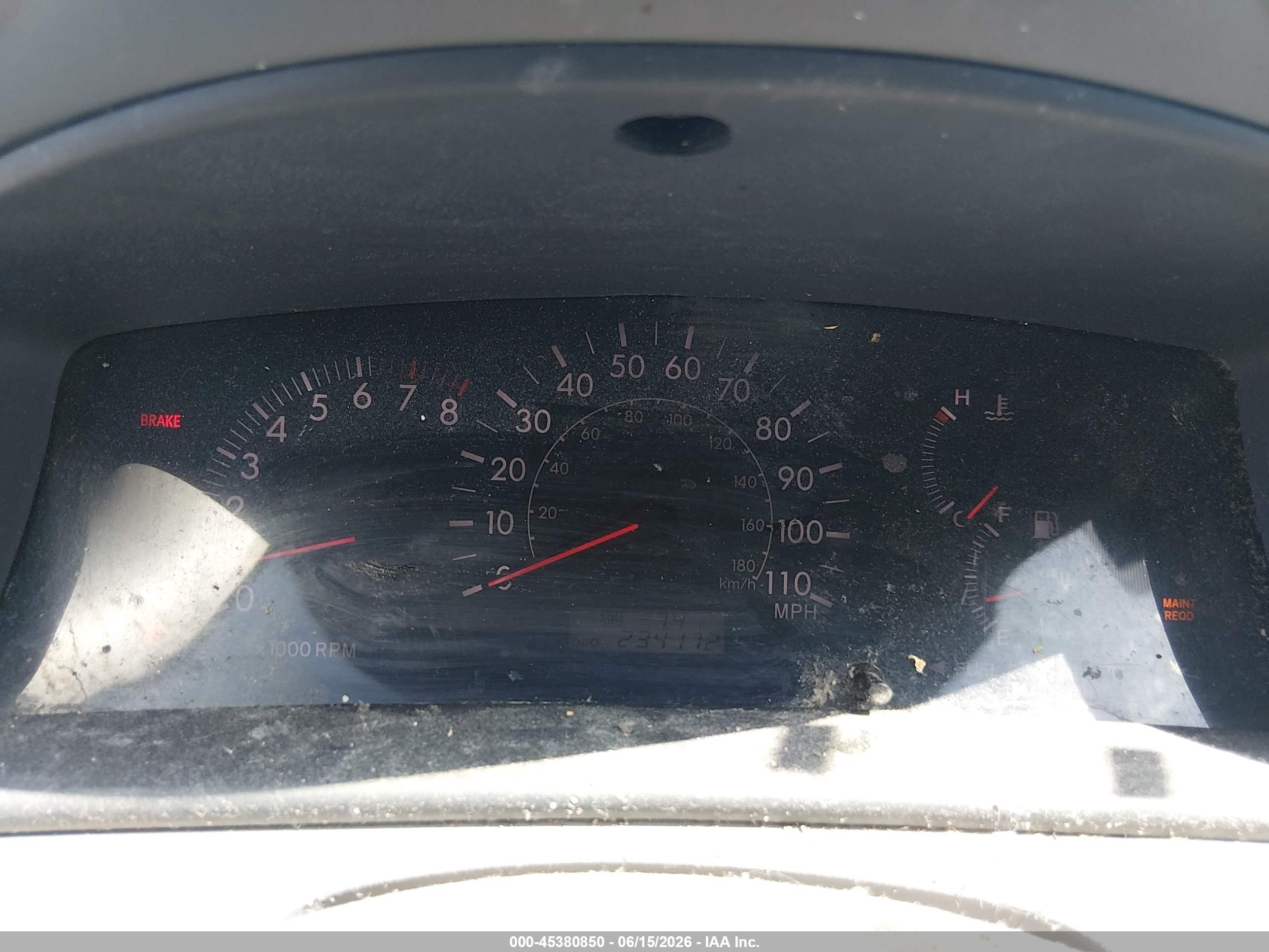 2005 Toyota Corolla Le Gray vin: 2T1BR32E35C456547
