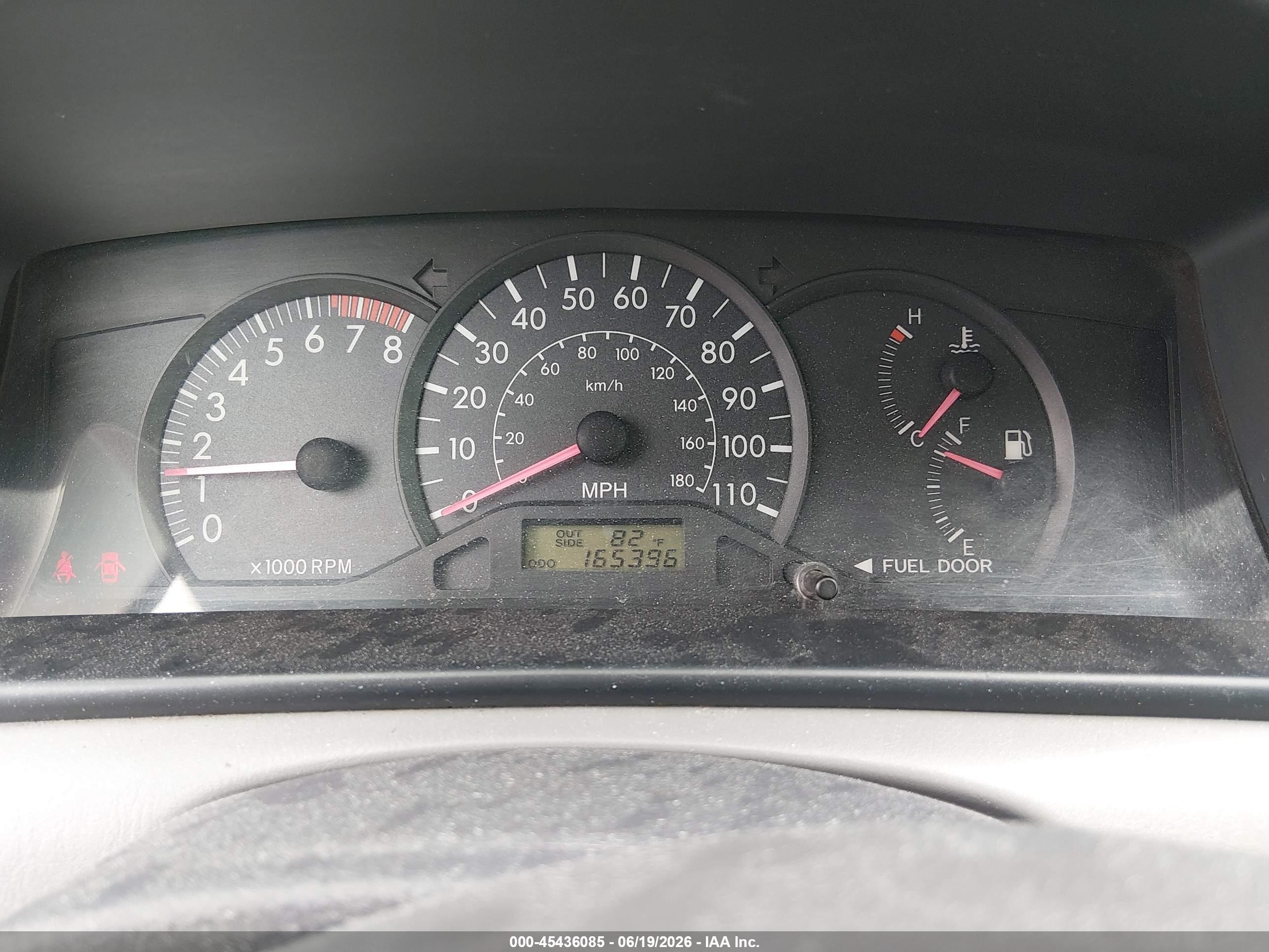 2005 Toyota Corolla Ce Серебряный vin: 2T1BR32E35C460582