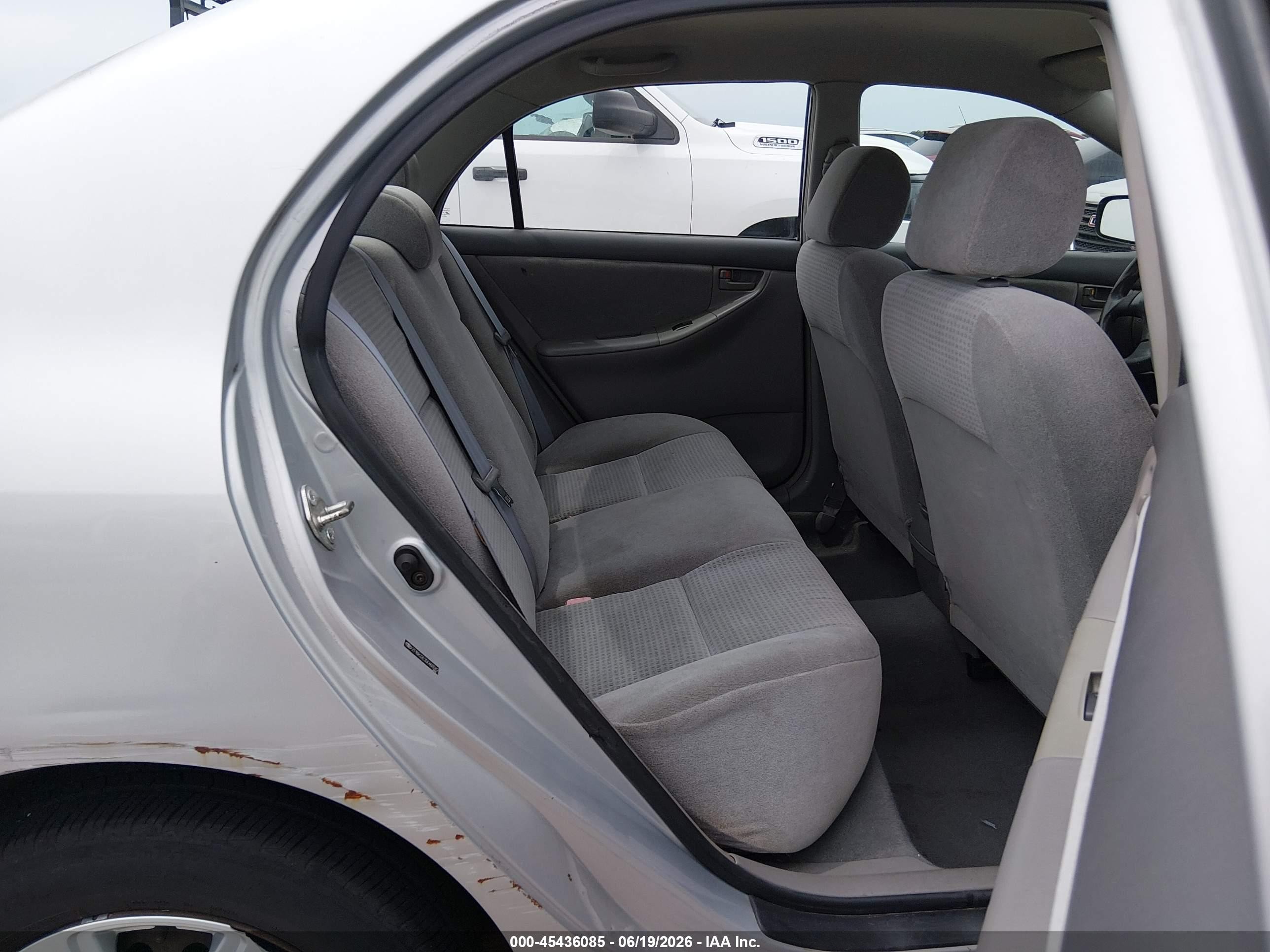 2005 Toyota Corolla Ce Серебряный vin: 2T1BR32E35C460582