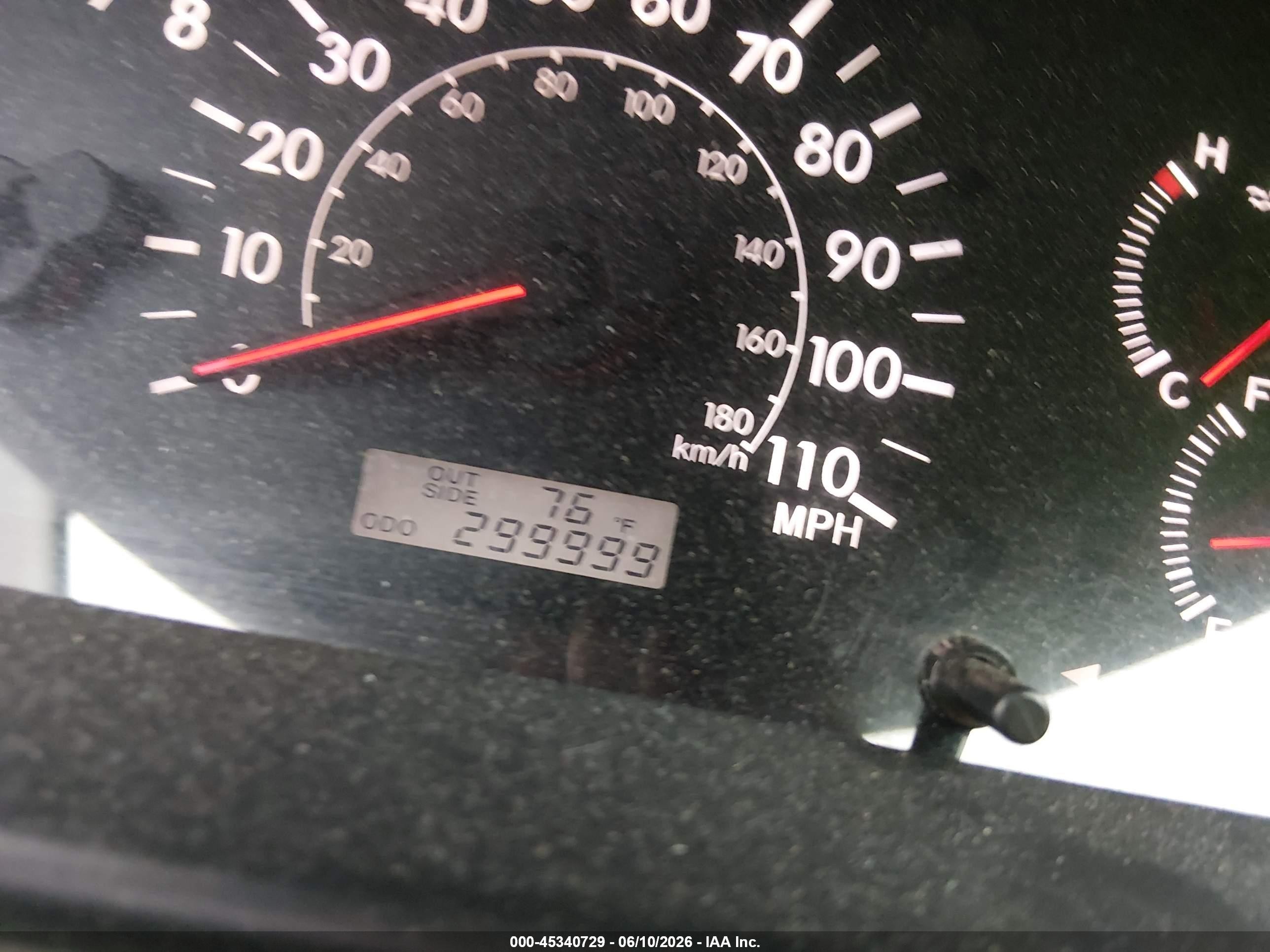 2005 Toyota Corolla Le Silver vin: 2T1BR32E35C465183
