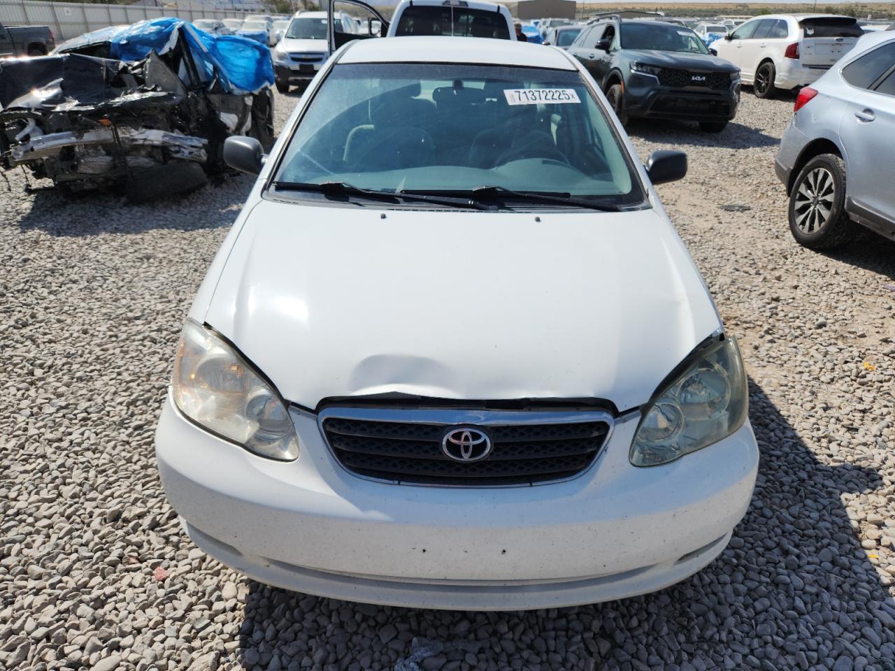2005 Toyota Corolla Ce White vin: 2T1BR32E35C466138