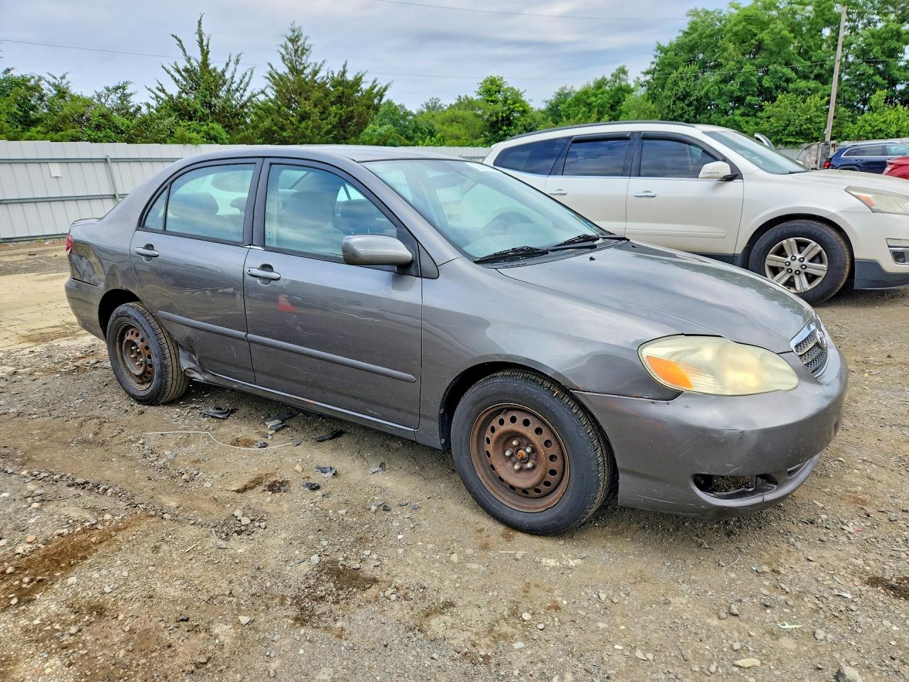 2005 Toyota Corolla Le Gray vin: 2T1BR32E35C489662