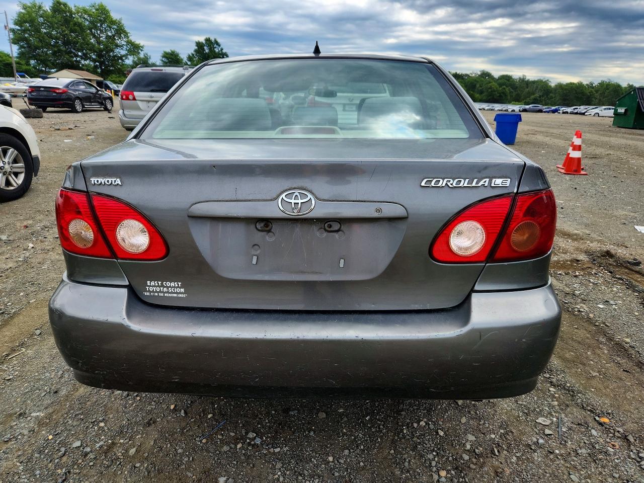 2005 Toyota Corolla Le Gray vin: 2T1BR32E35C489662