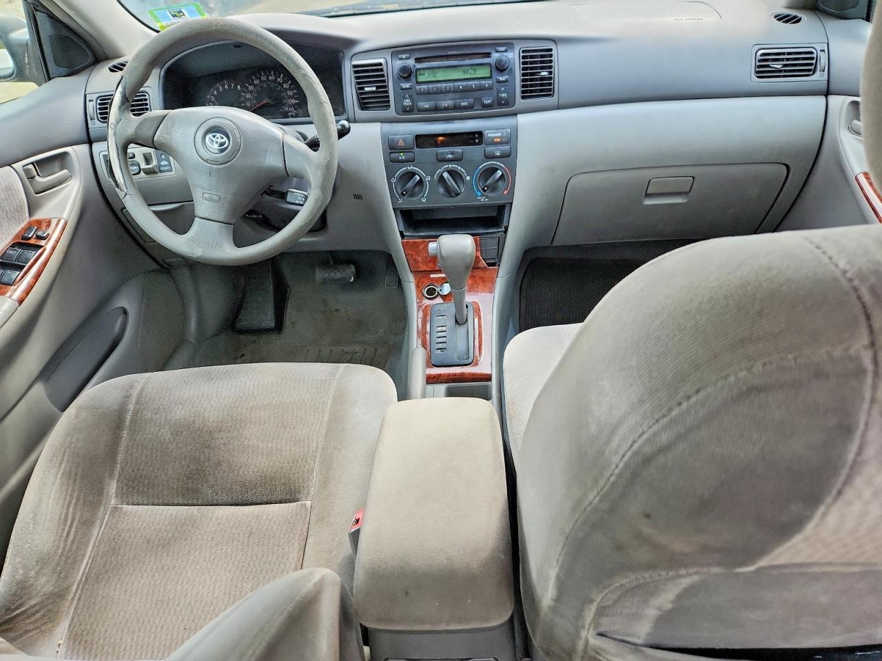 2005 Toyota Corolla Le Gray vin: 2T1BR32E35C489662