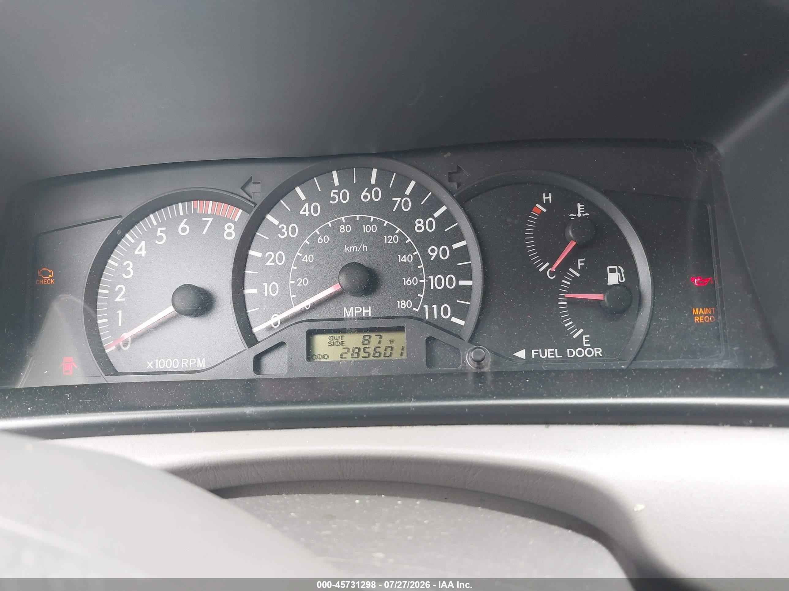 2006 Toyota Corolla Ce Red vin: 2T1BR32E36C608926