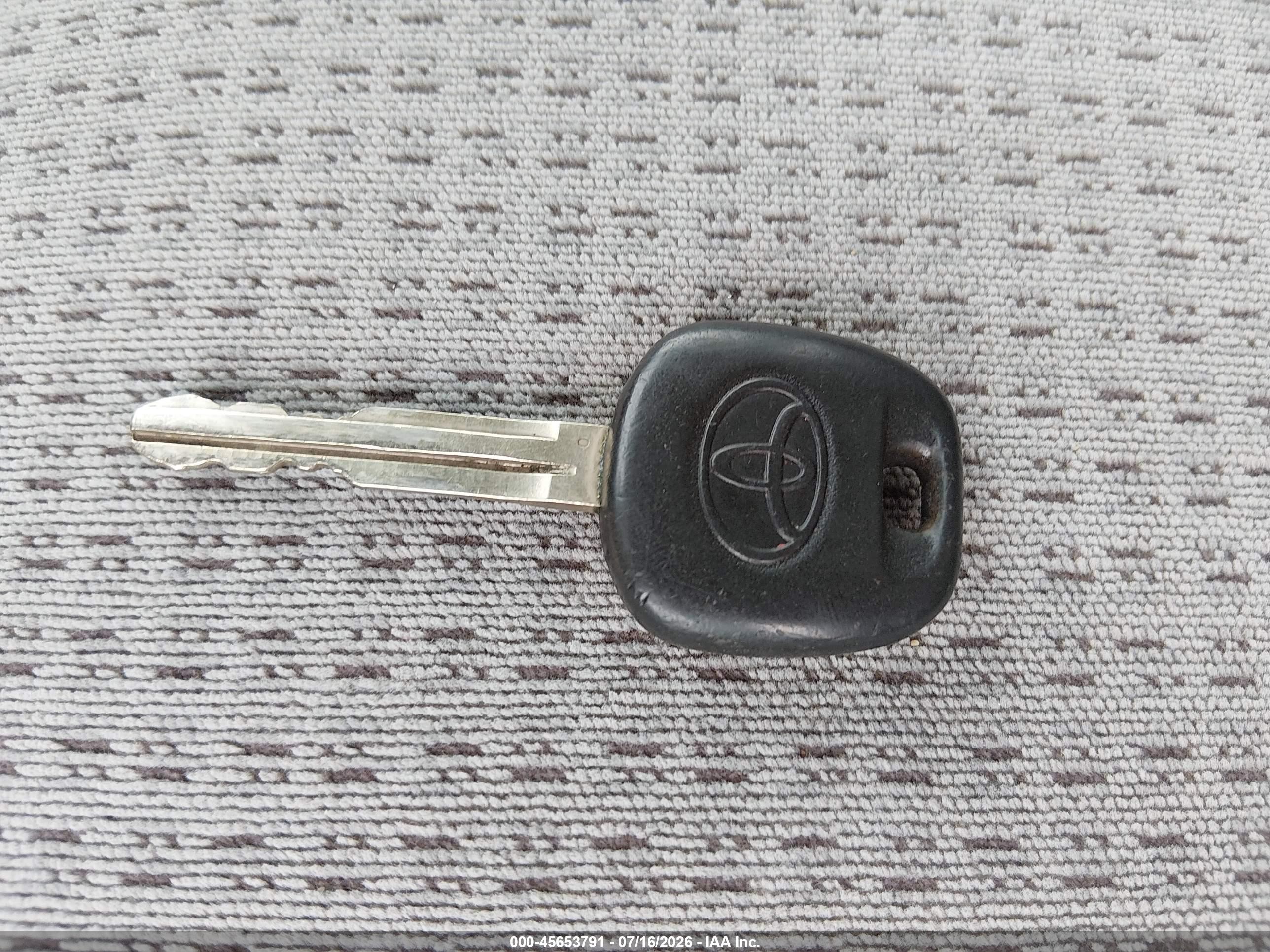 2006 Toyota Corolla Ce Серебряный vin: 2T1BR32E36C625810