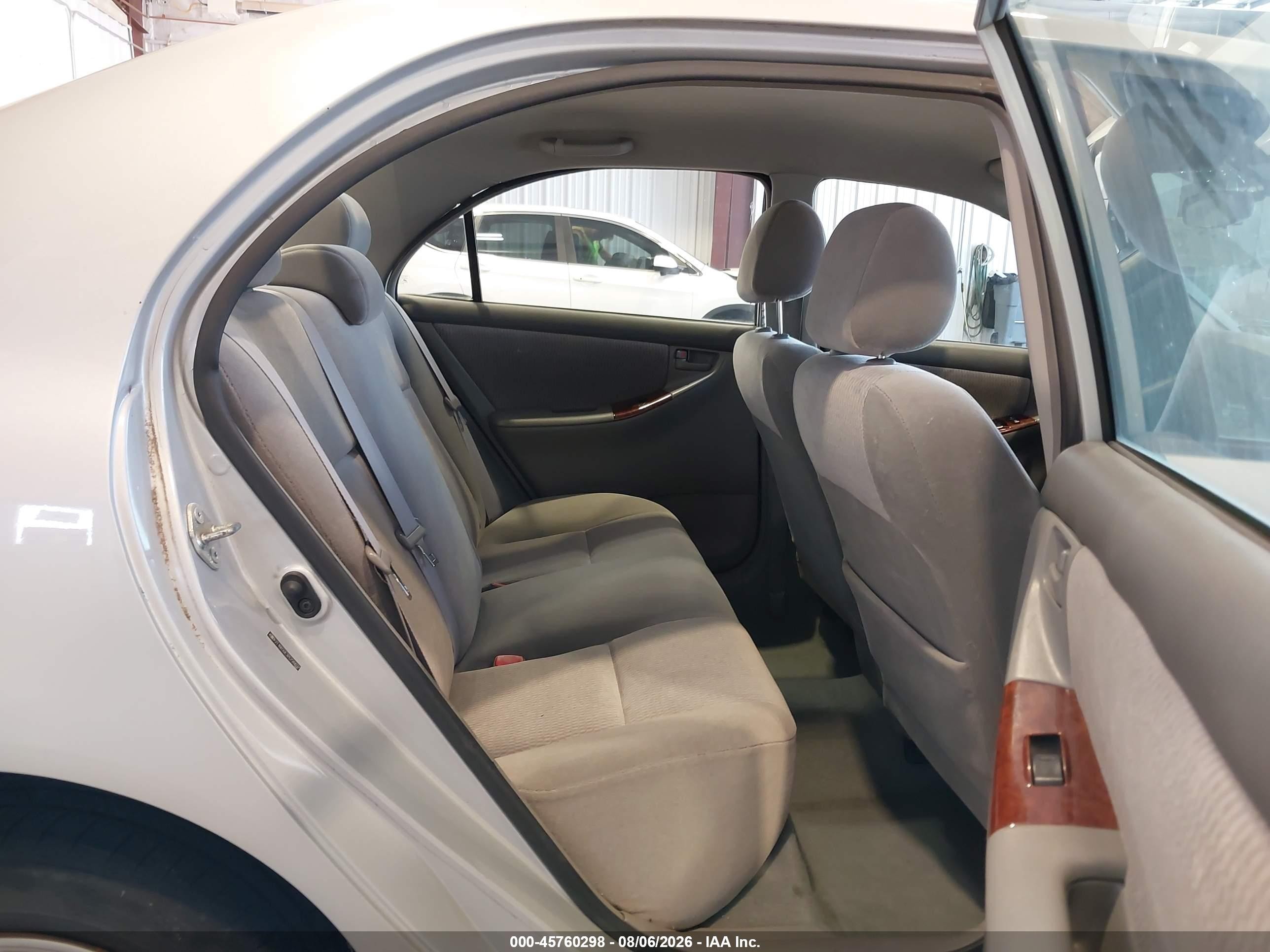 2007 Toyota Corolla Le Silver vin: 2T1BR32E37C726637