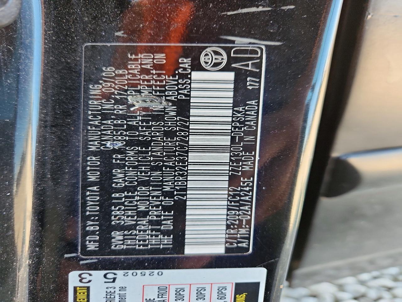 2007 Toyota Corolla S Черный vin: 2T1BR32E37C728727