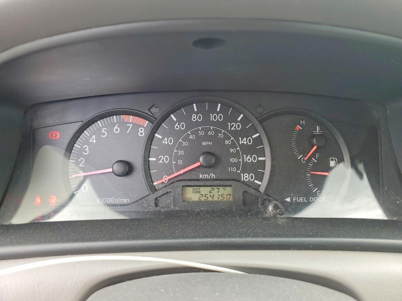 2007 Toyota Corolla Ce White vin: 2T1BR32E37C753269