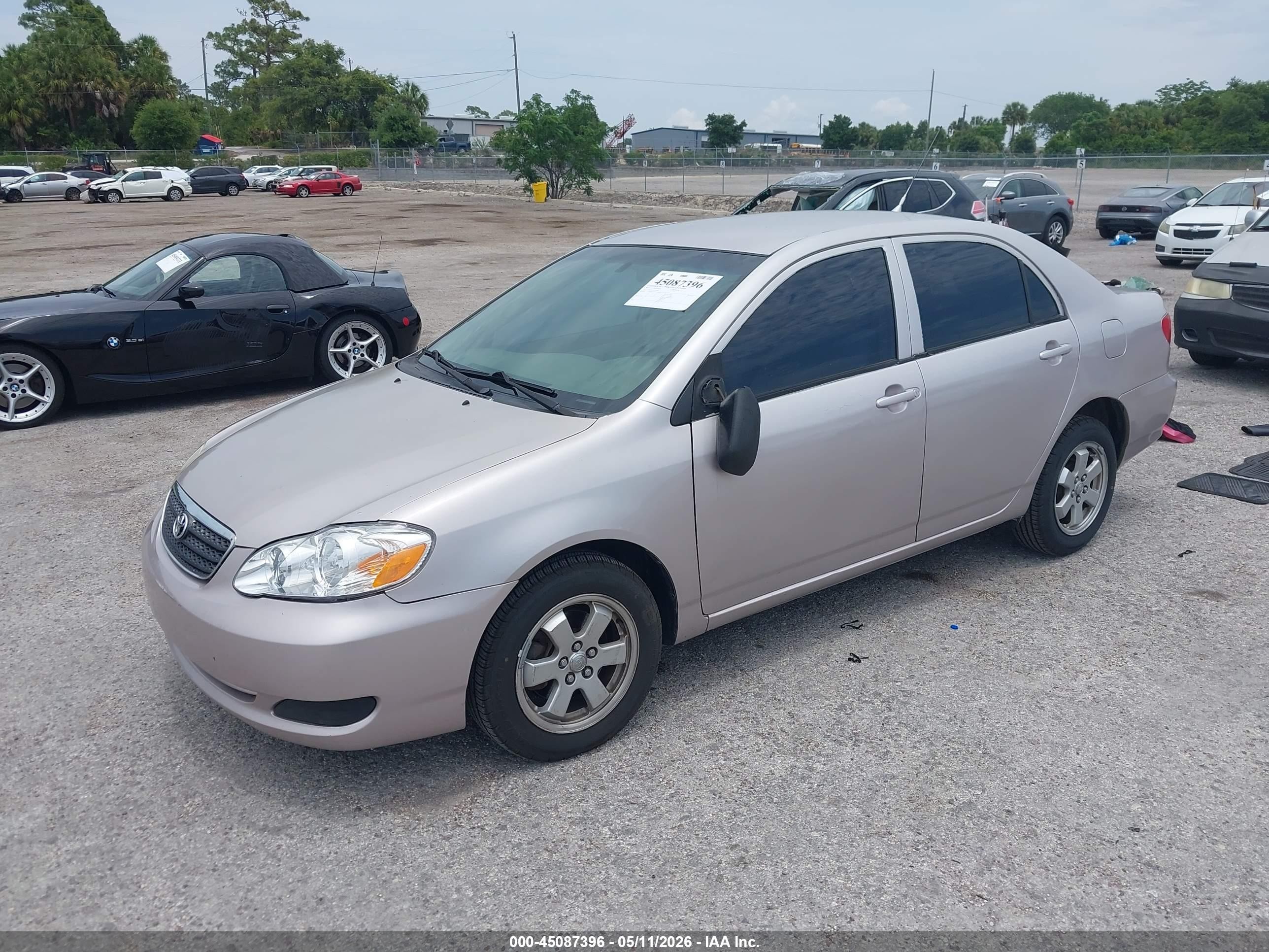 2007 Toyota Corolla Ce Silver vin: 2T1BR32E37C779404