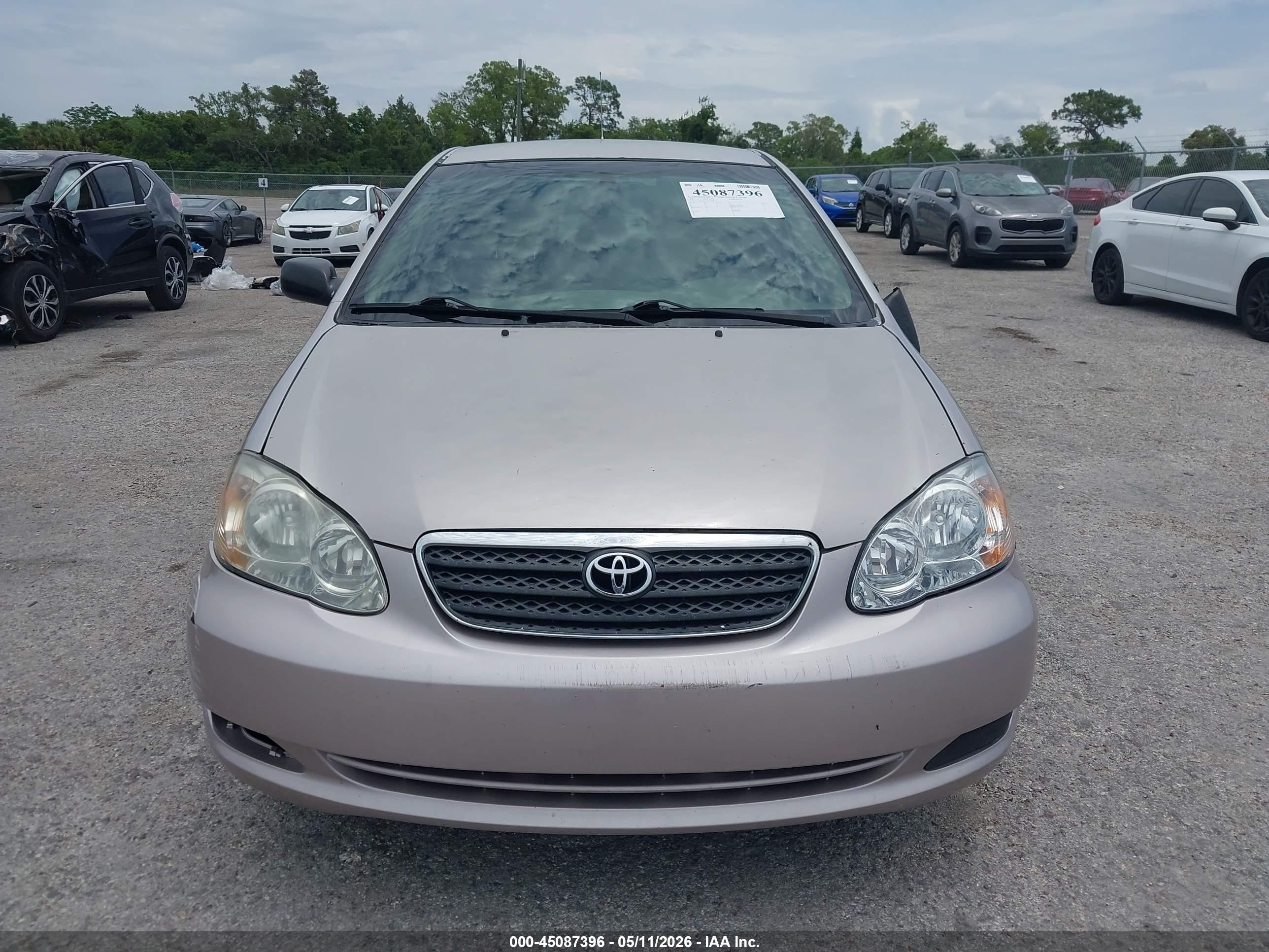 2007 Toyota Corolla Ce Silver vin: 2T1BR32E37C779404
