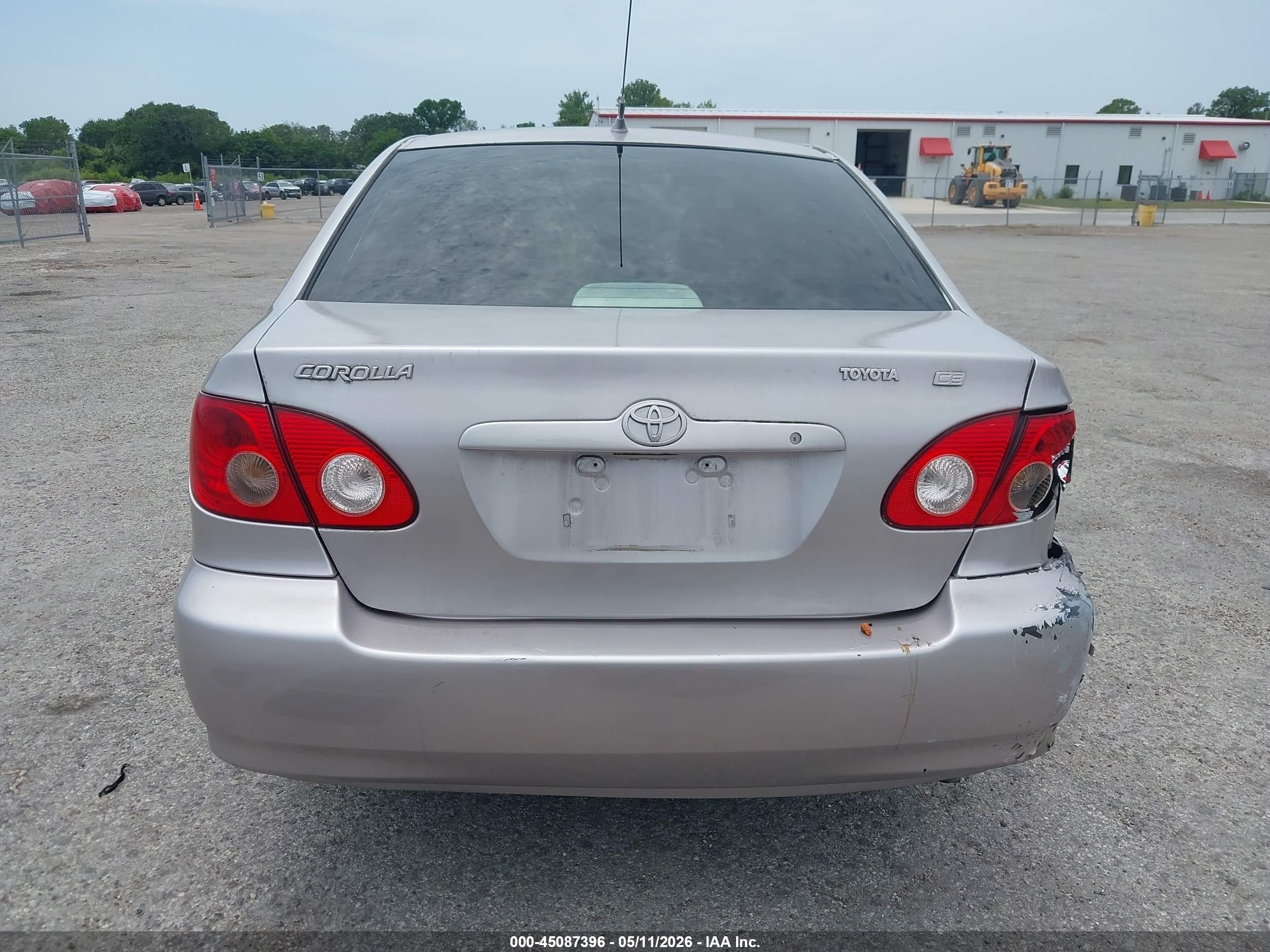 2007 Toyota Corolla Ce Silver vin: 2T1BR32E37C779404