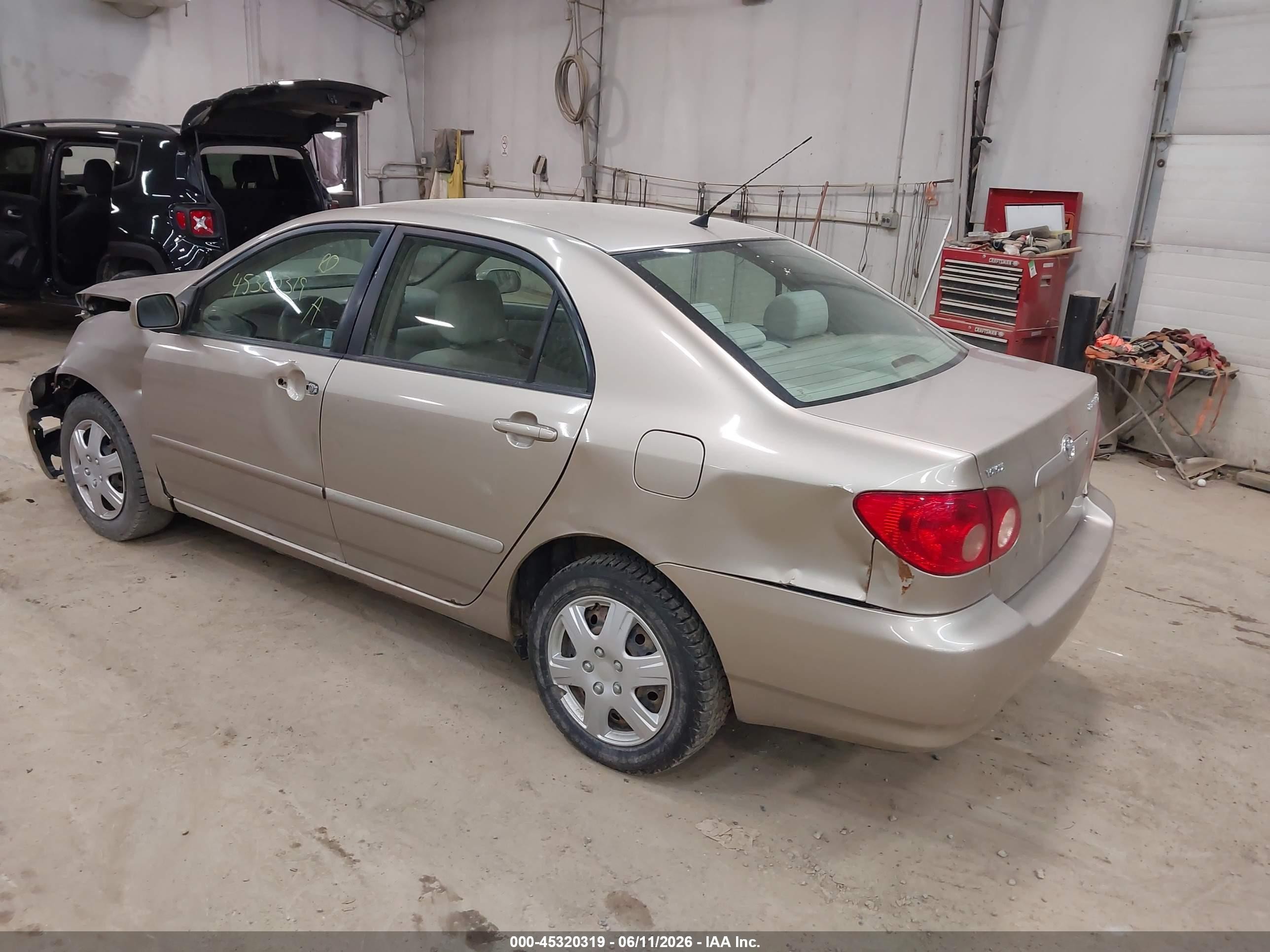2008 Toyota Corolla Le Gold vin: 2T1BR32E38C873512