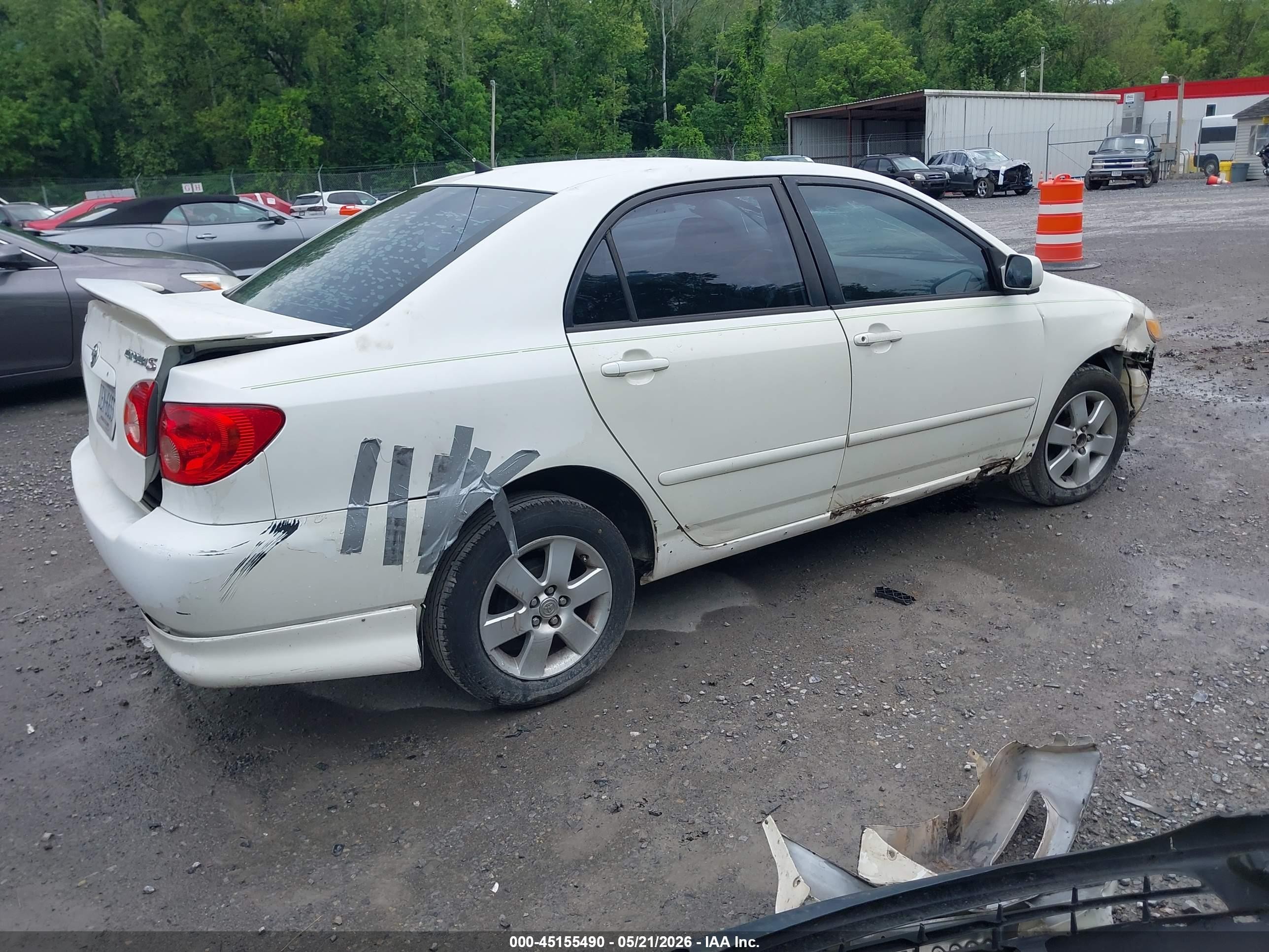 2008 Toyota Corolla S White vin: 2T1BR32E38C901521
