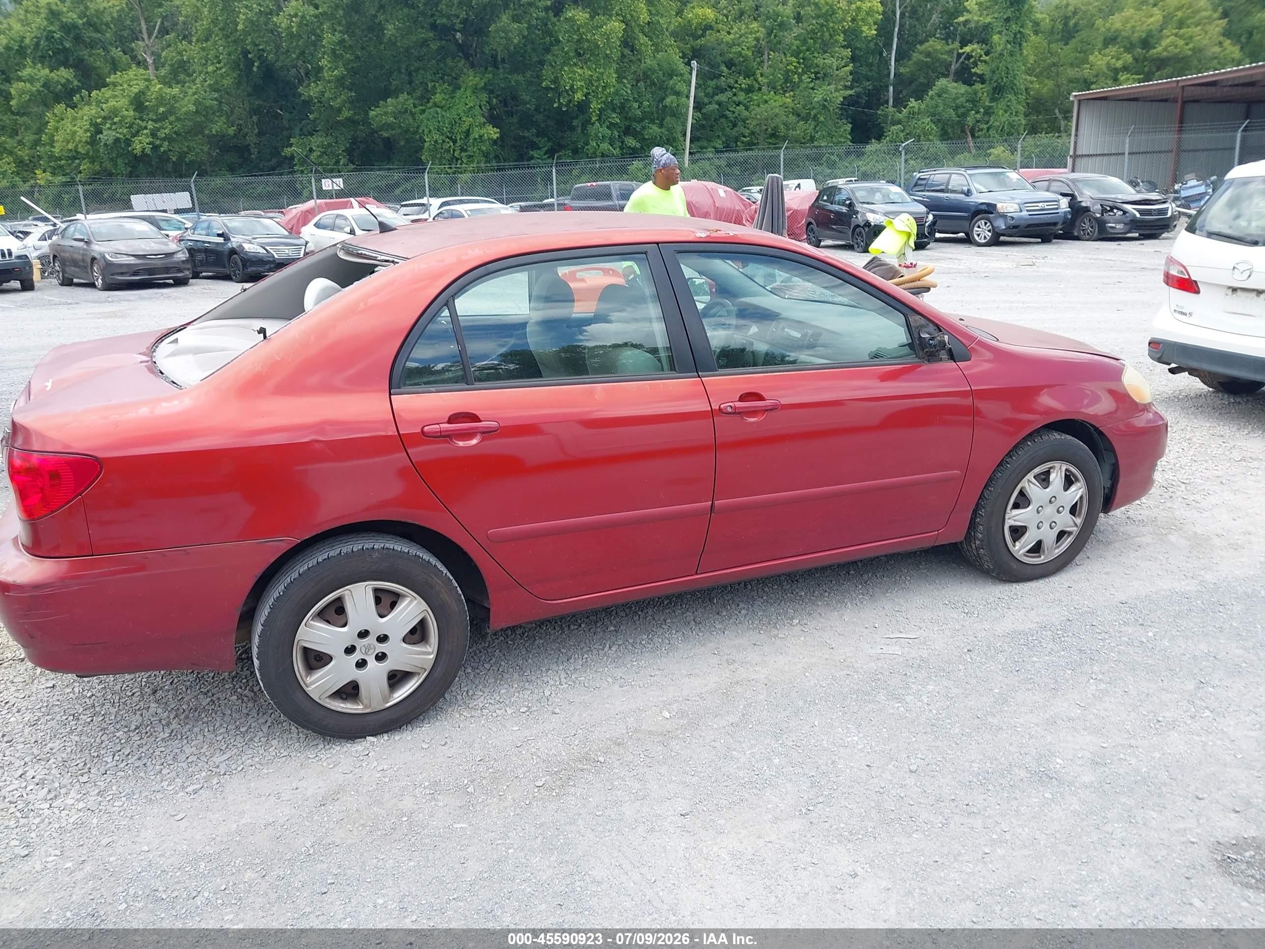 2008 Toyota Corolla Le Red vin: 2T1BR32E38C918335