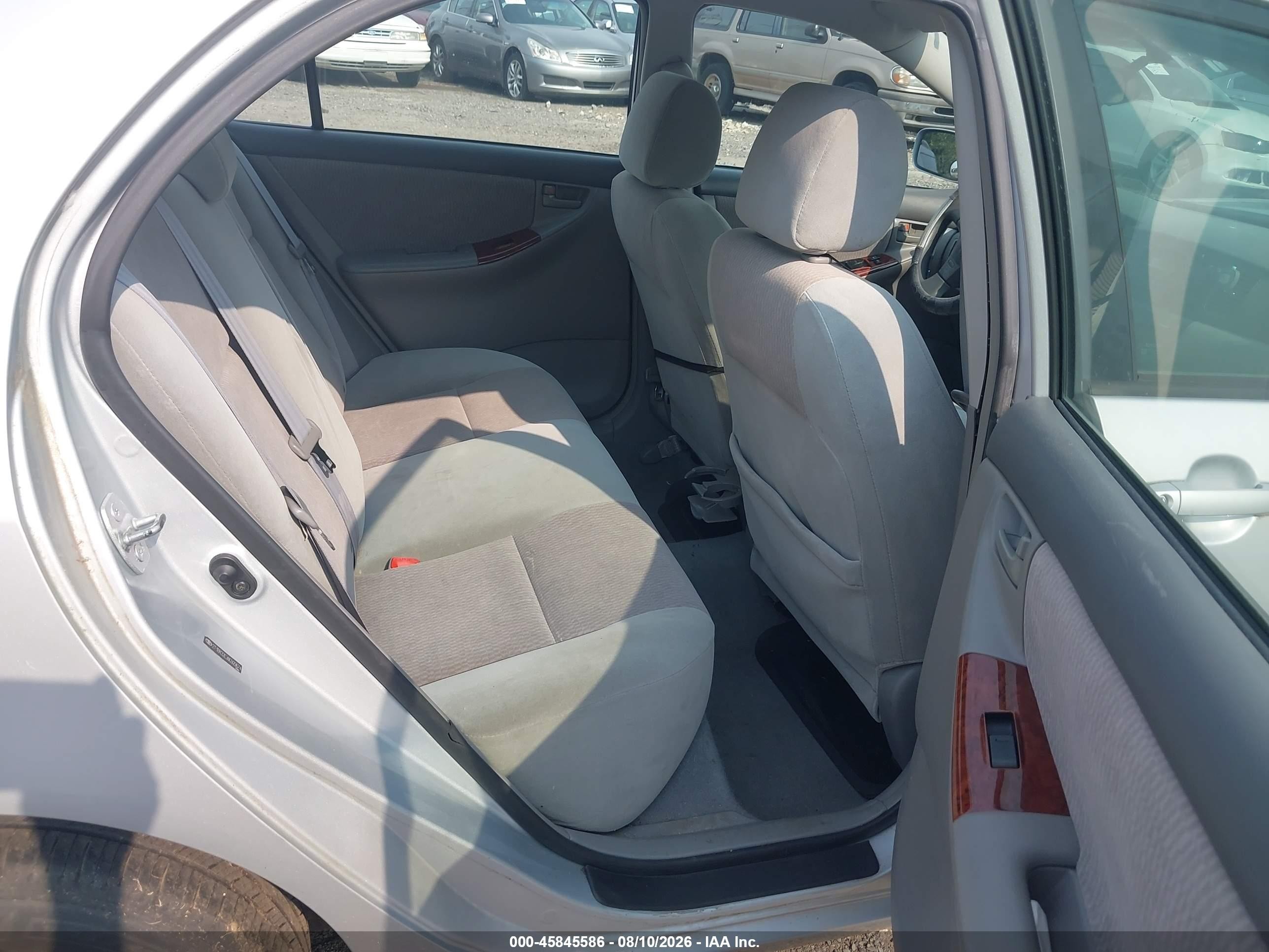 2008 Toyota Corolla Le Silver vin: 2T1BR32E38C929674