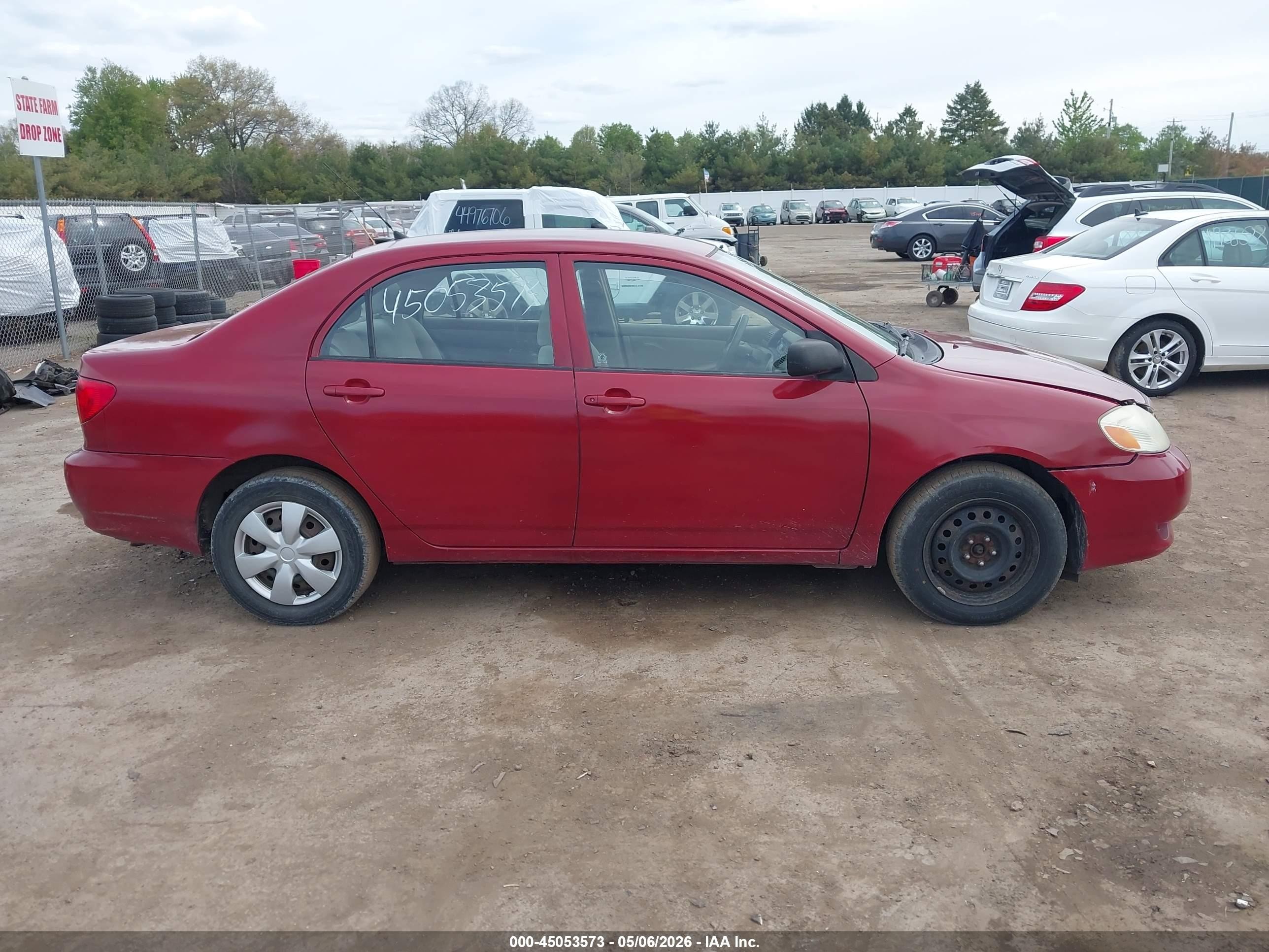 2003 Toyota Corolla Ce Red vin: 2T1BR32E43C012767
