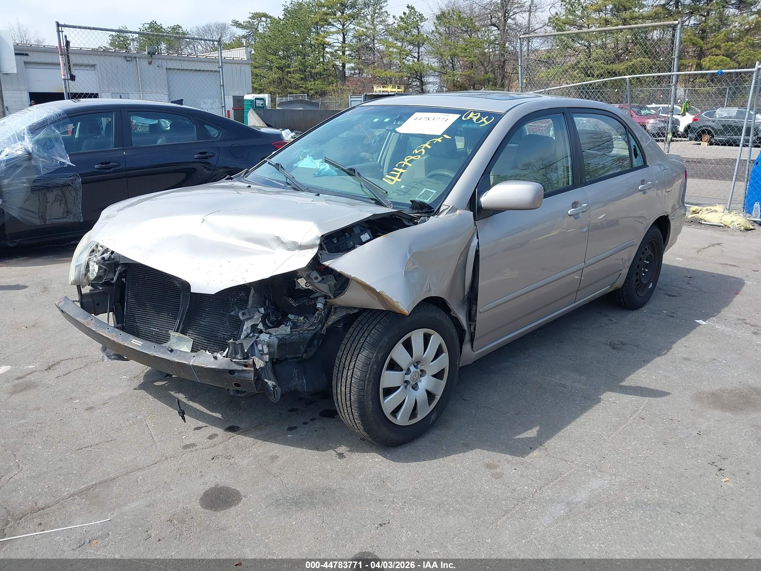2003 Toyota Corolla Le Серый vin: 2T1BR32E43C061113