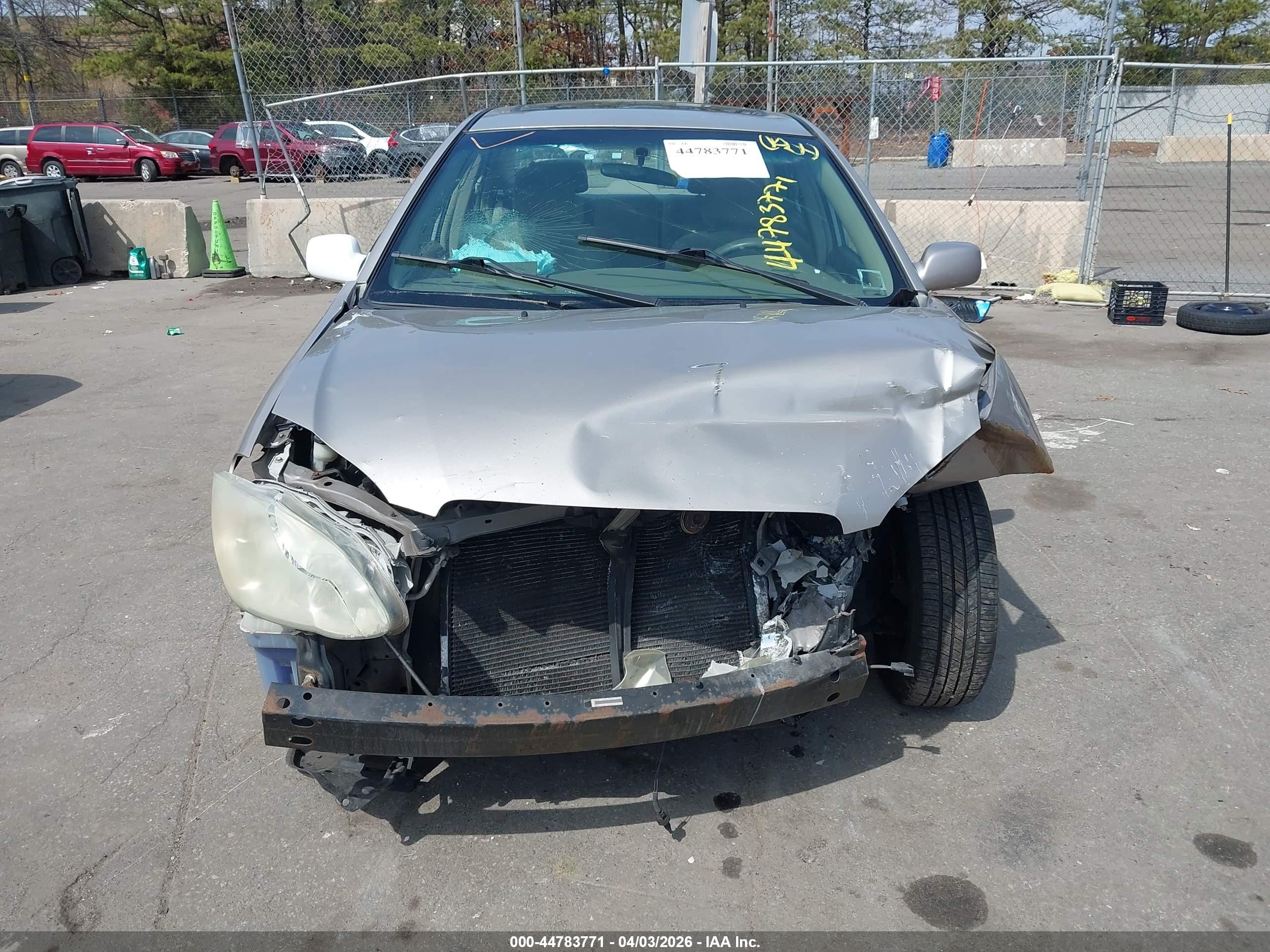 2003 Toyota Corolla Le Серый vin: 2T1BR32E43C061113
