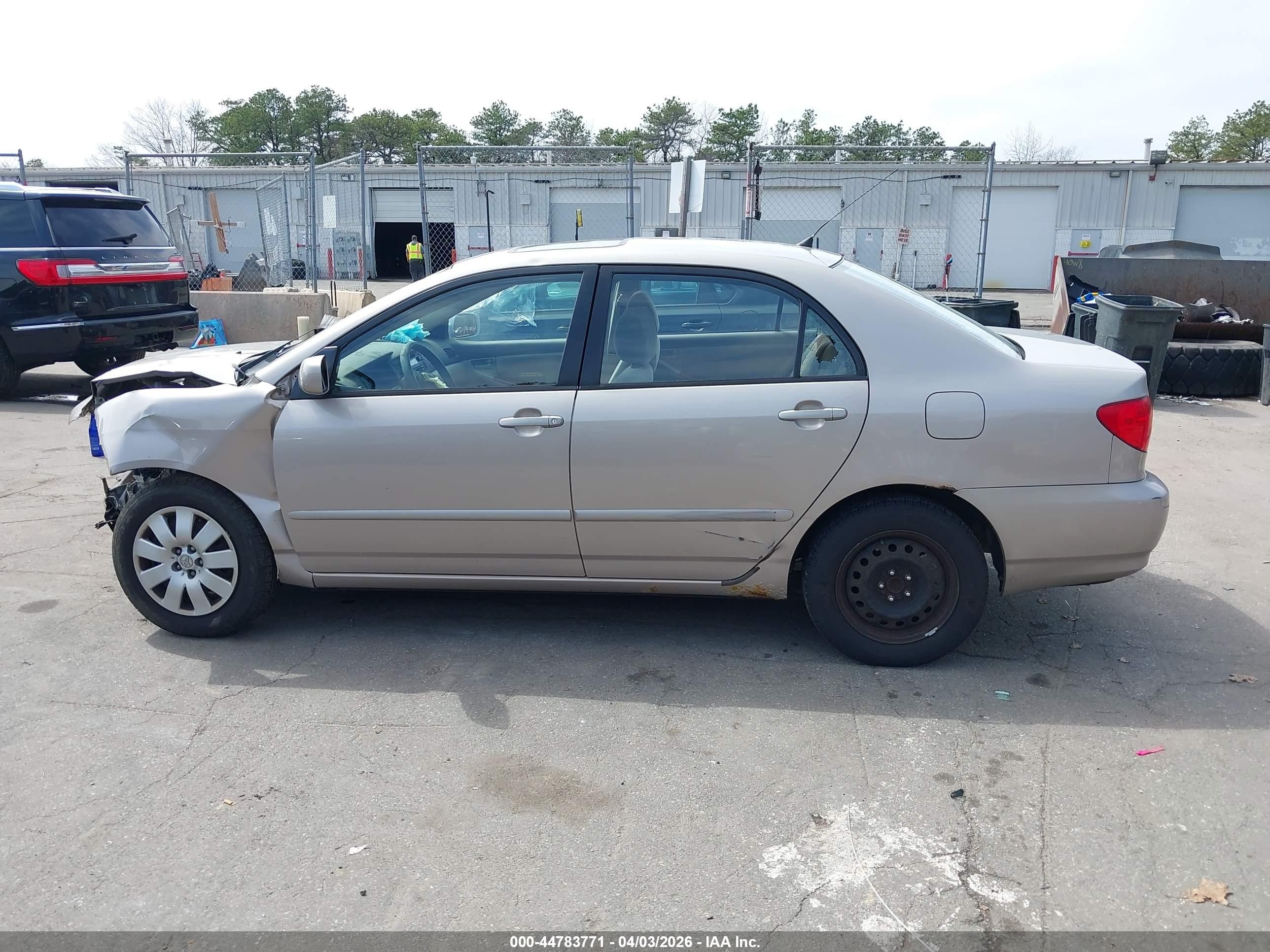 2003 Toyota Corolla Le Серый vin: 2T1BR32E43C061113
