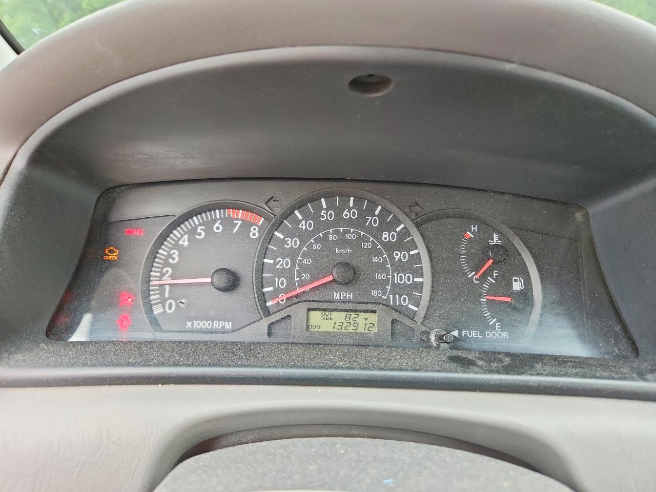 2003 Toyota Corolla Ce Silver vin: 2T1BR32E43C142953