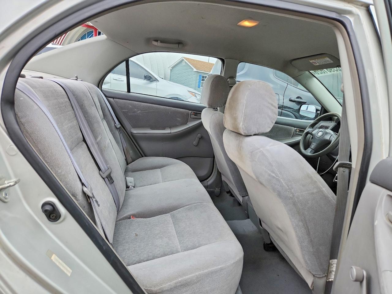 2003 Toyota Corolla Ce Silver vin: 2T1BR32E43C142953