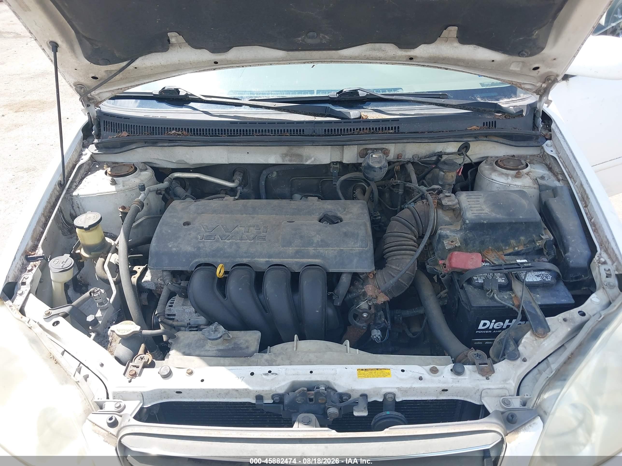 2004 Toyota Corolla Le White vin: 2T1BR32E44C246795
