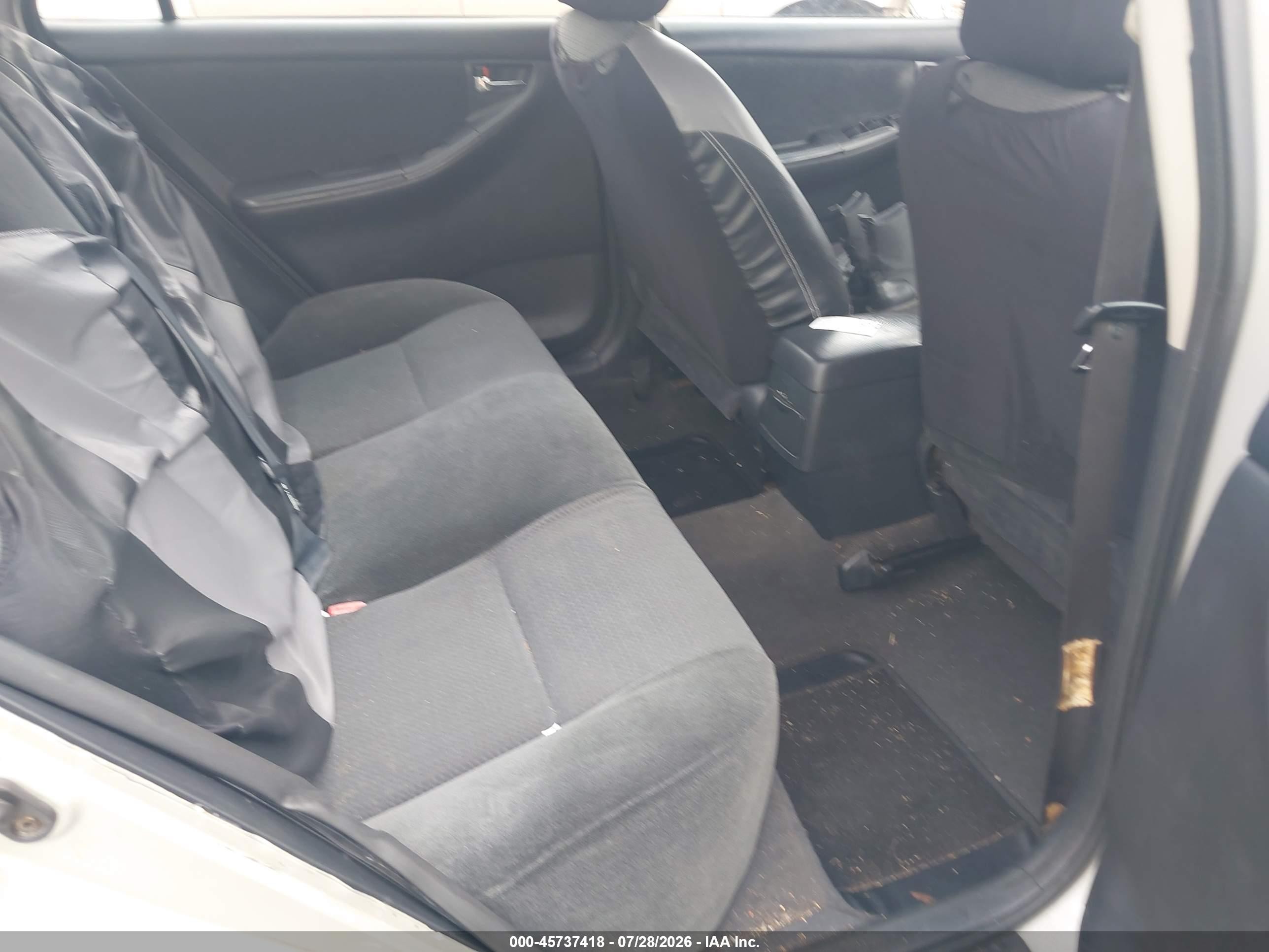 2004 Toyota Corolla S Silver vin: 2T1BR32E44C287735