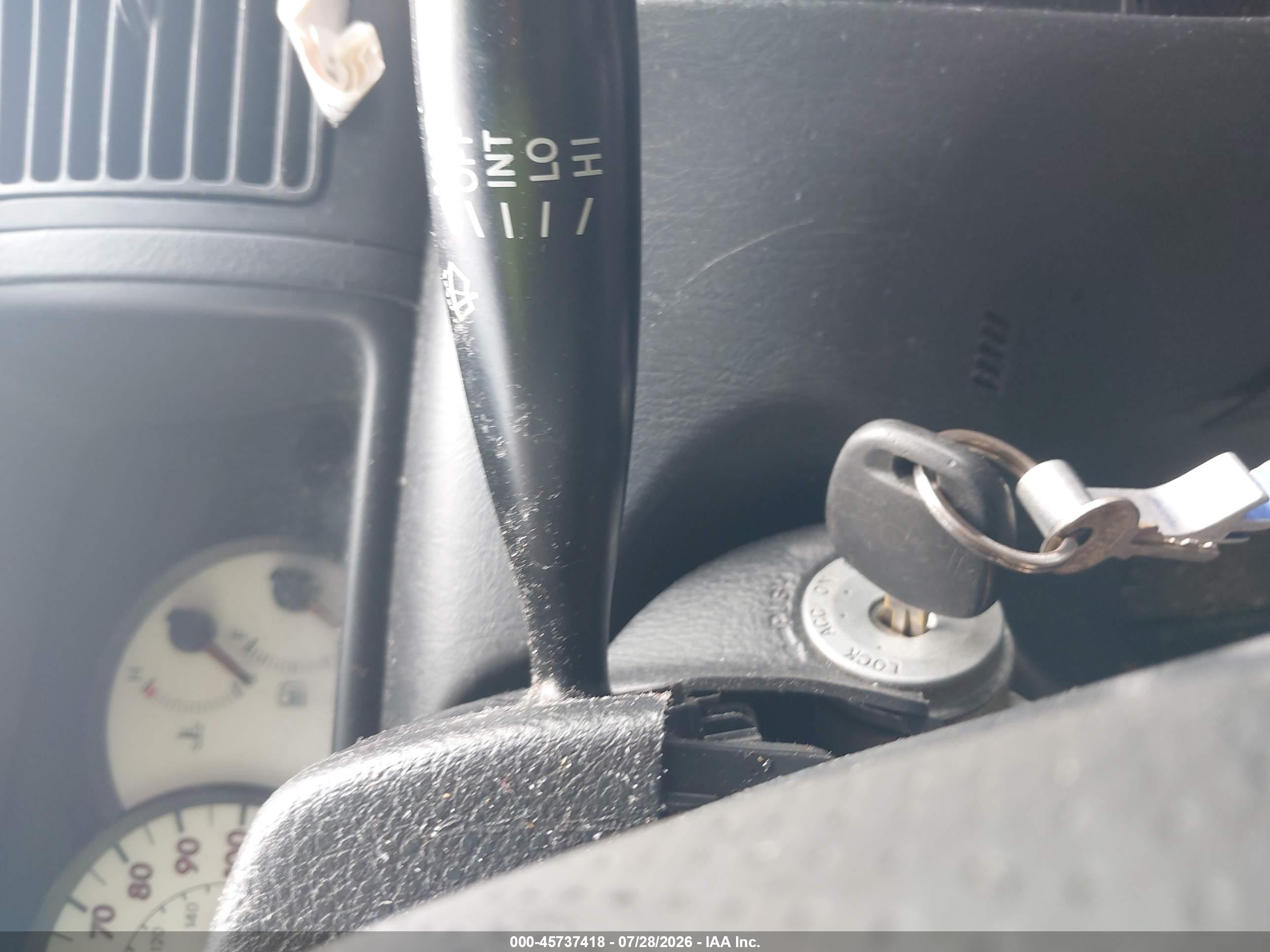 2004 Toyota Corolla S Silver vin: 2T1BR32E44C287735