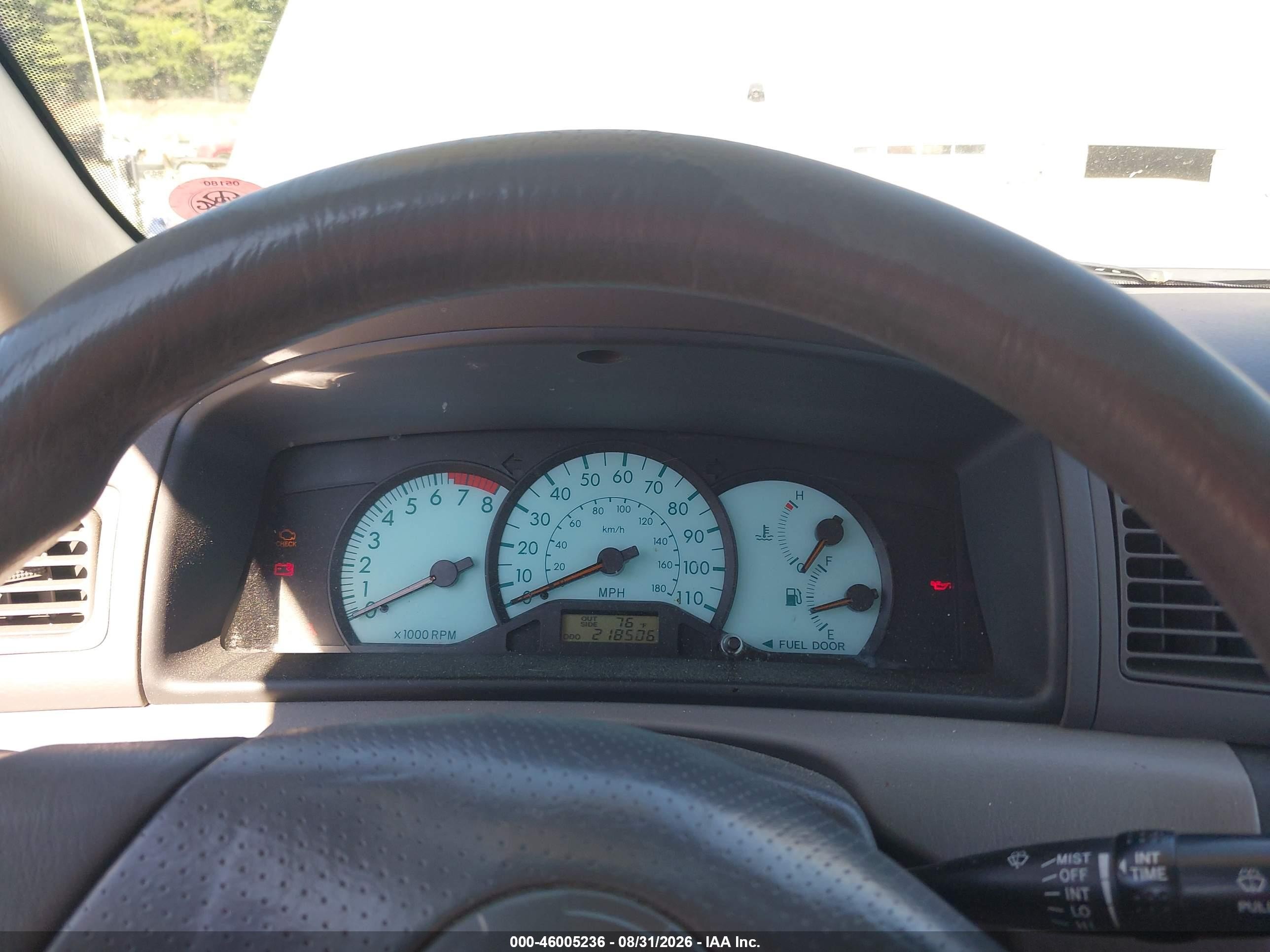 2004 Toyota Corolla Le Silver vin: 2T1BR32E44C291624