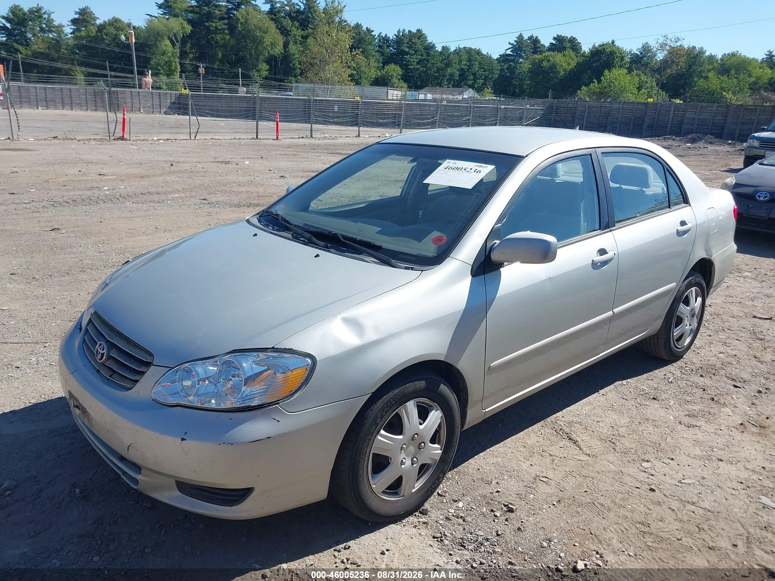2004 Toyota Corolla Le Silver vin: 2T1BR32E44C291624