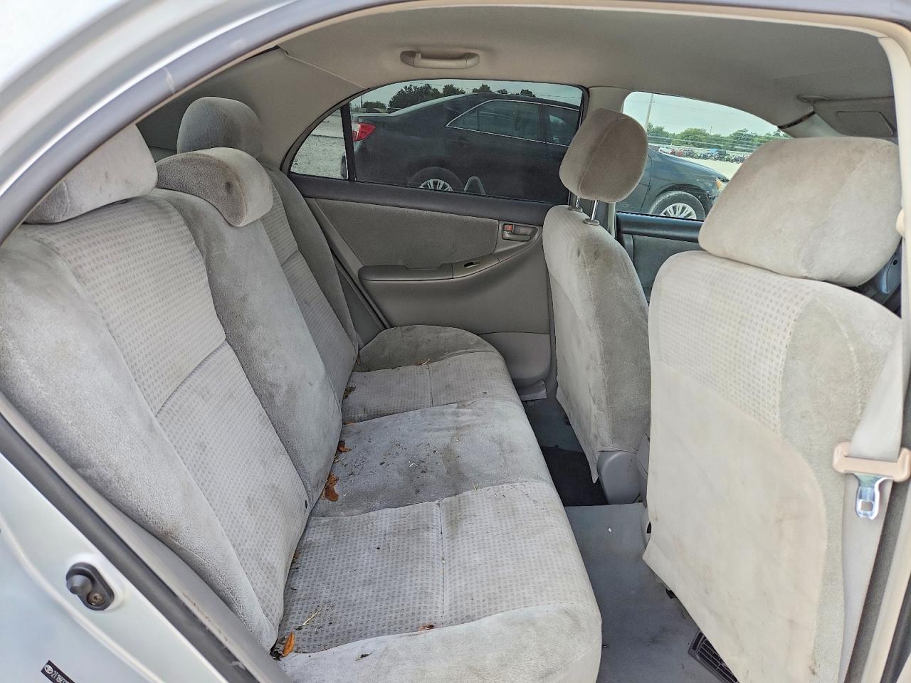 2005 Toyota Corolla Ce Серебряный vin: 2T1BR32E45C320203