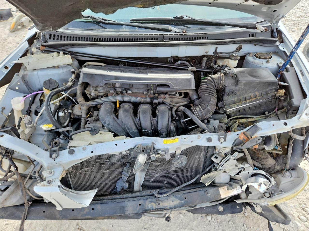 2005 Toyota Corolla Ce Серебряный vin: 2T1BR32E45C320203