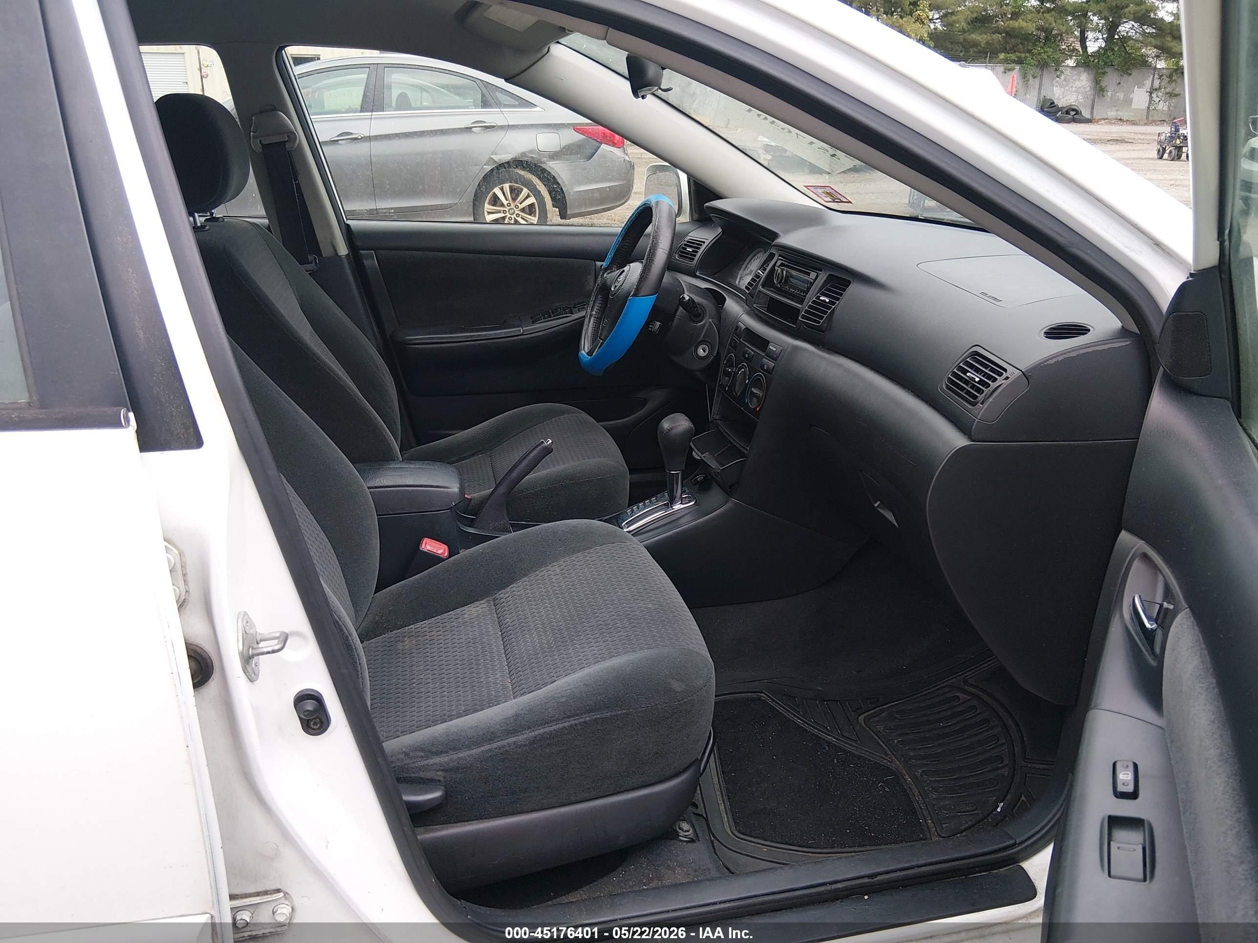 2005 Toyota Corolla S White vin: 2T1BR32E45C353430