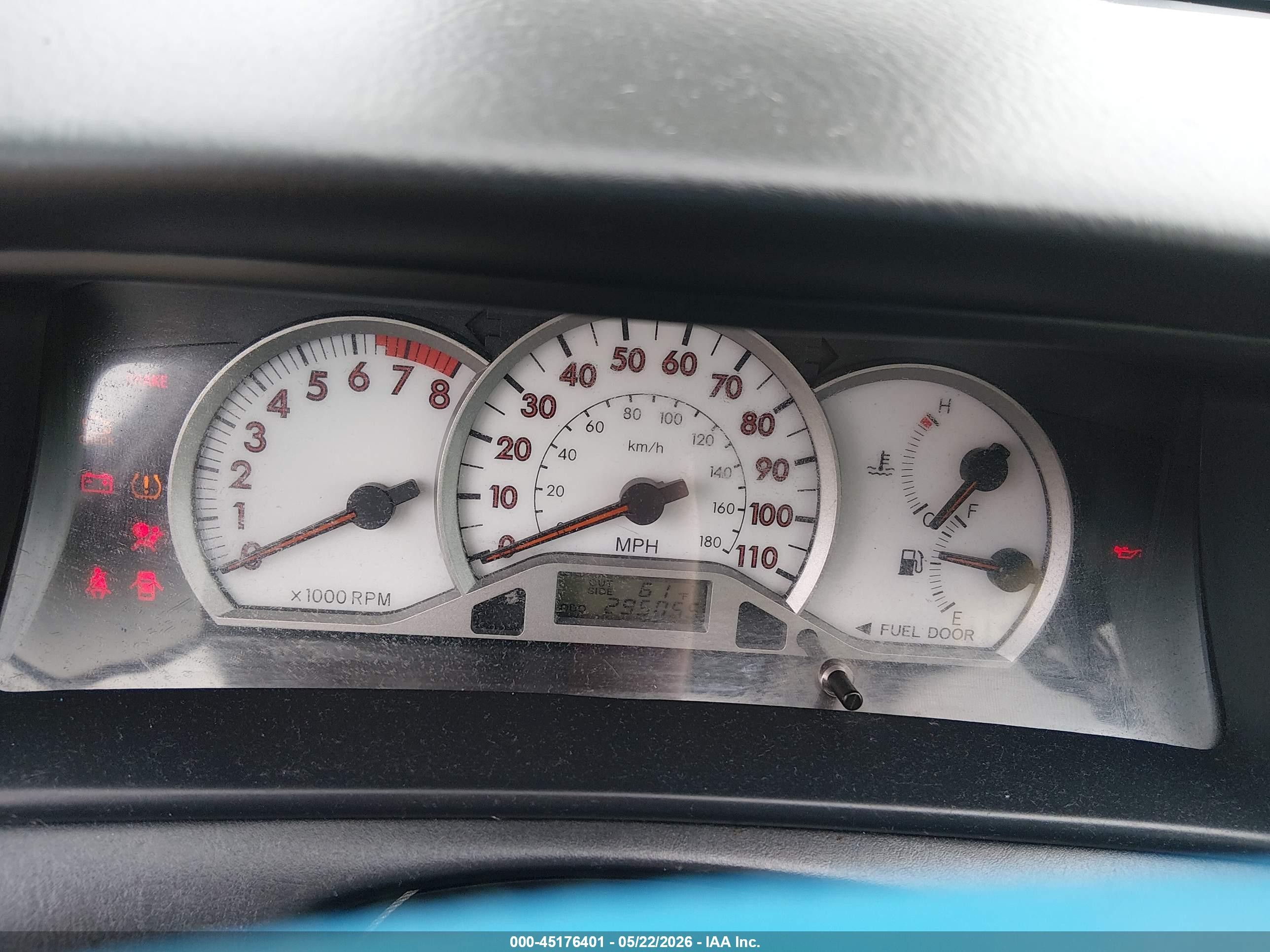 2005 Toyota Corolla S White vin: 2T1BR32E45C353430