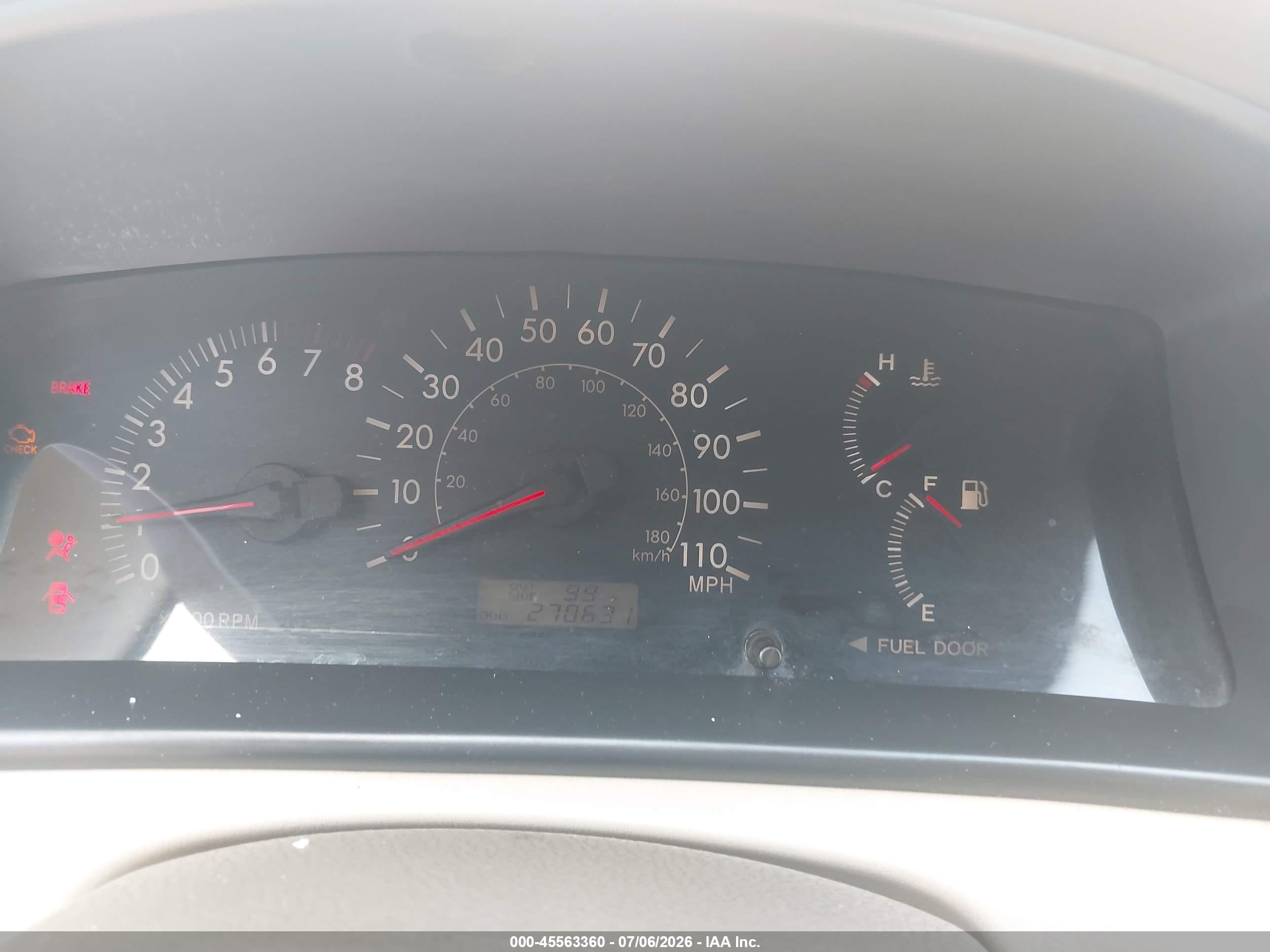 2006 Toyota Corolla Le Gold vin: 2T1BR32E46C605016
