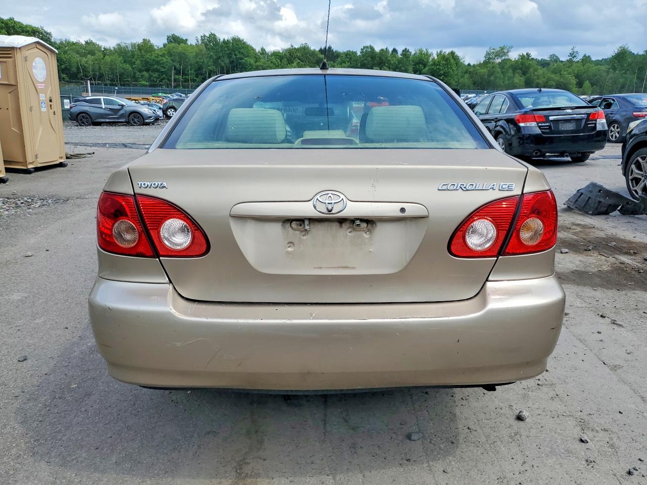 2006 Toyota Corolla Ce Золотой vin: 2T1BR32E46C704435