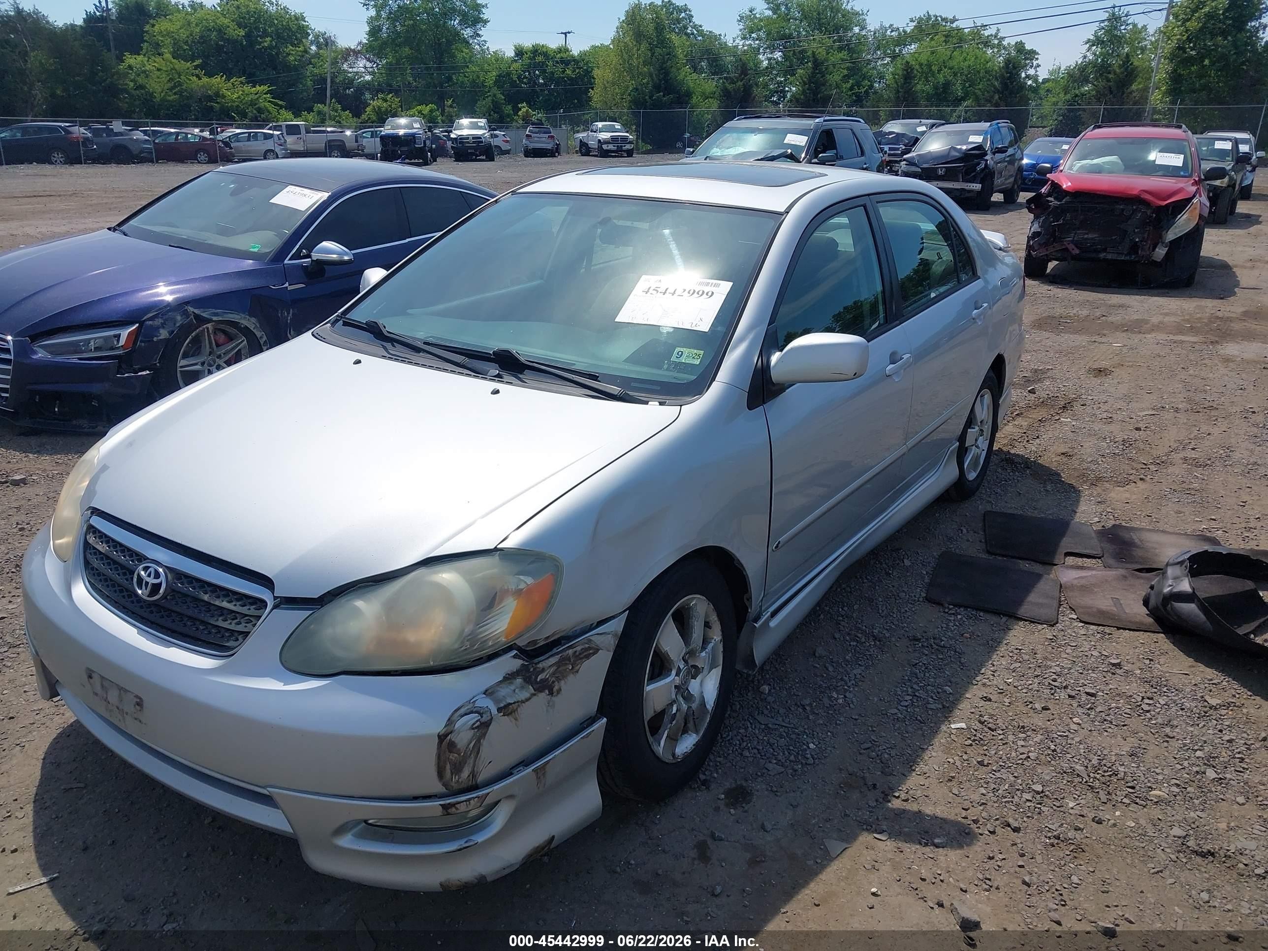 2007 Toyota Corolla S Silver vin: 2T1BR32E47C772932