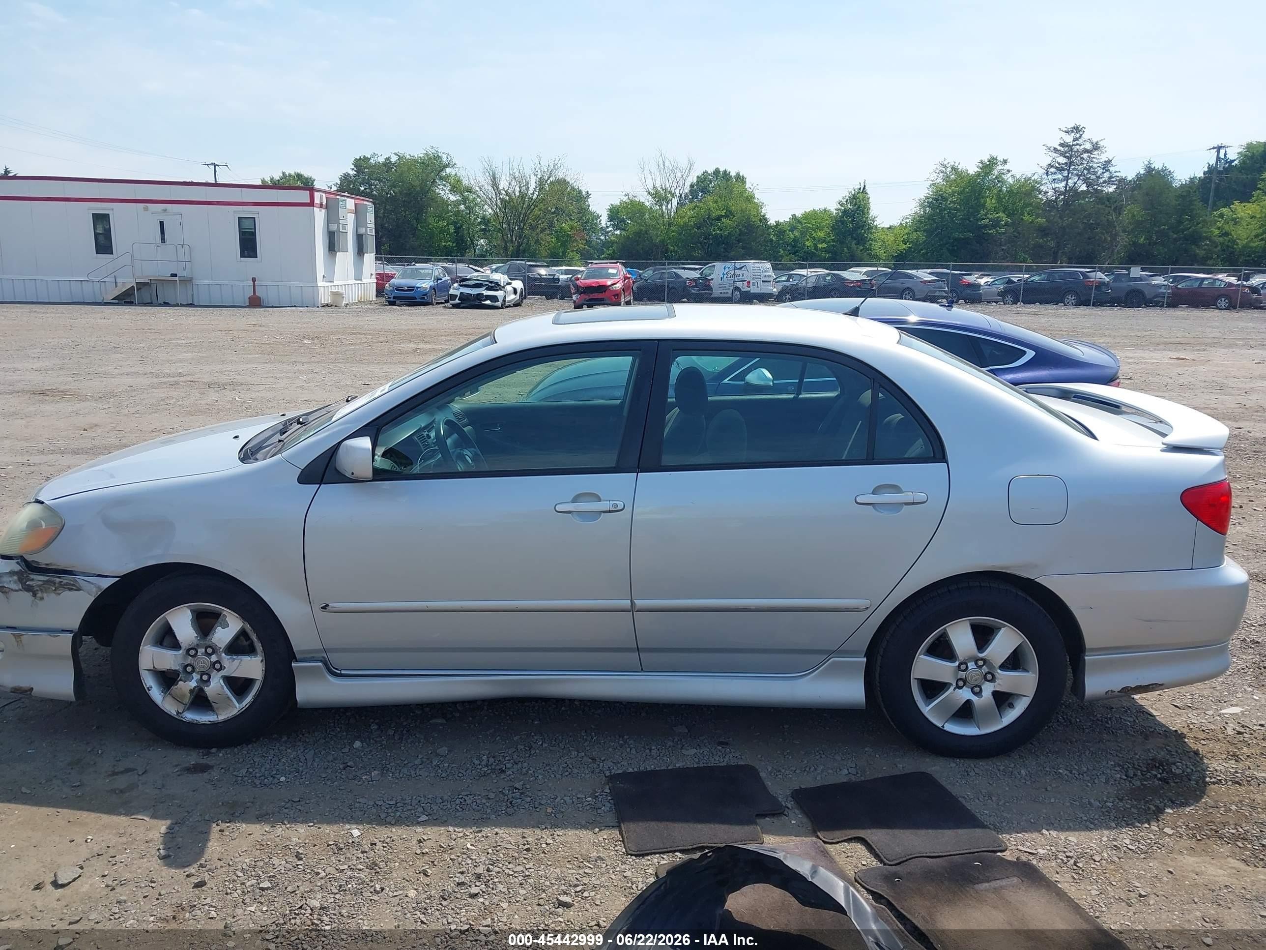 2007 Toyota Corolla S Silver vin: 2T1BR32E47C772932