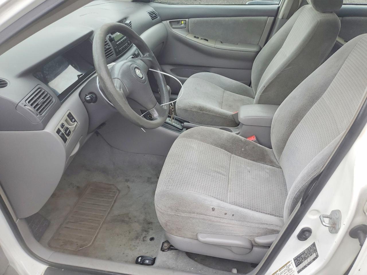 2007 Toyota Corolla Ce White vin: 2T1BR32E47C775880