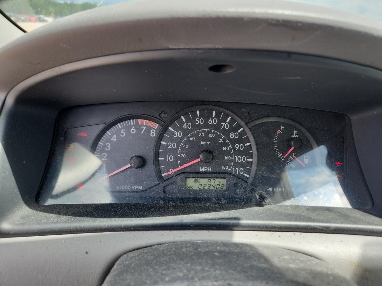 2007 Toyota Corolla Ce Silver vin: 2T1BR32E47C796325