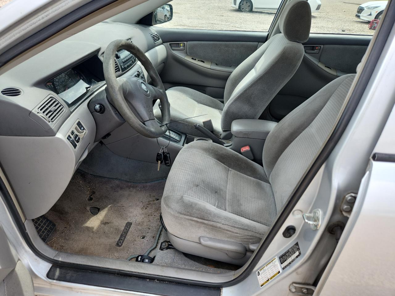 2007 Toyota Corolla Ce Silver vin: 2T1BR32E47C796325