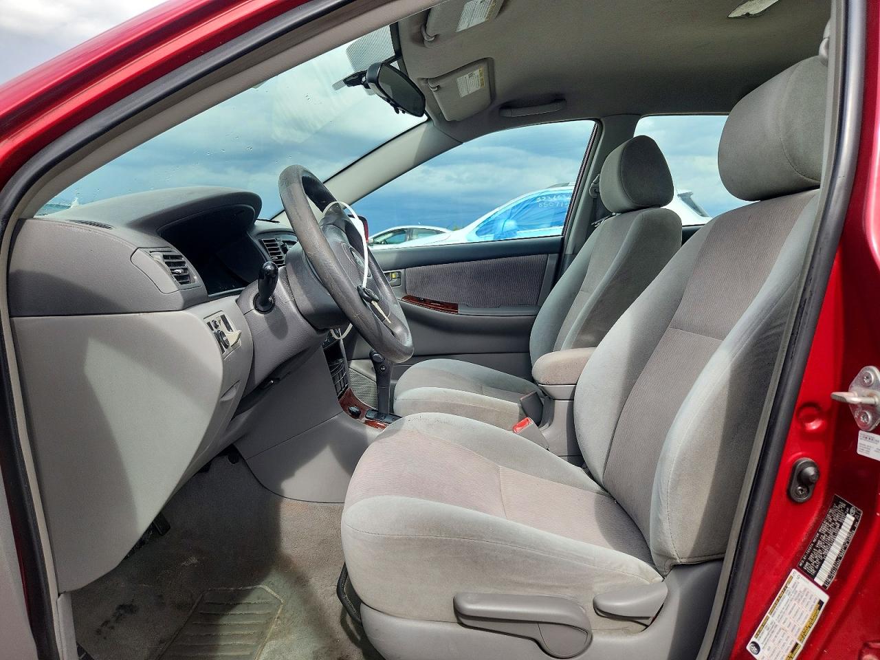 2007 Toyota Corolla Le Red vin: 2T1BR32E47C831333