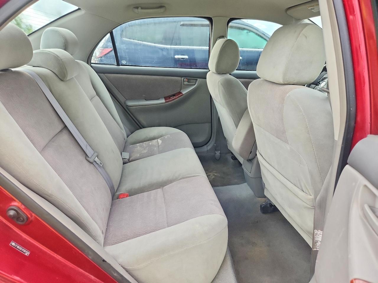2007 Toyota Corolla Le Red vin: 2T1BR32E47C831333